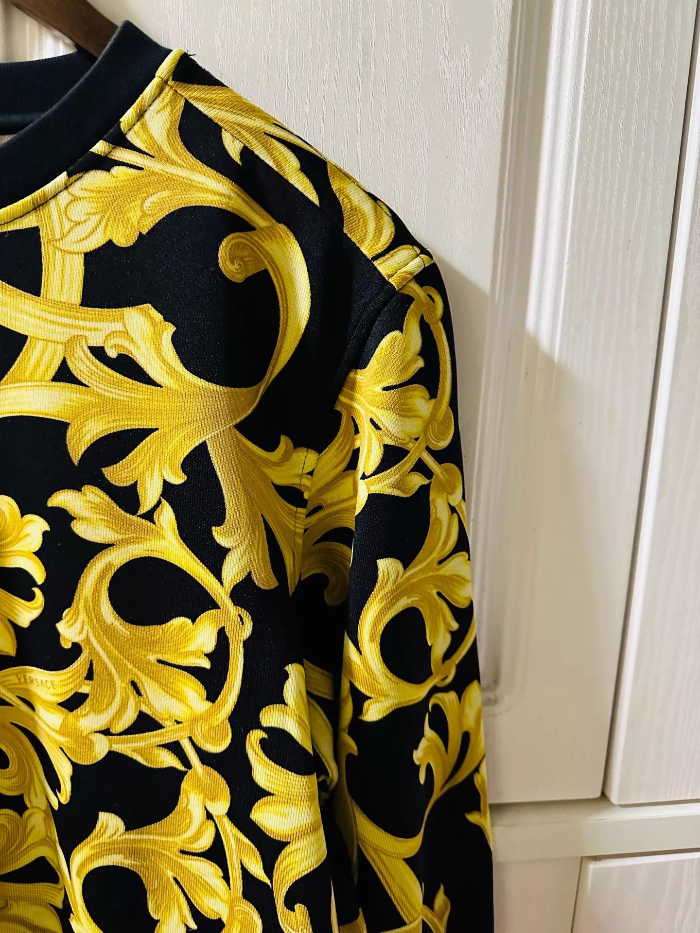 Versace Versace Runway Black & Gold Baroque Vine Hoodie S Size US S / EU 44-46 / 1 - 5 Thumbnail
