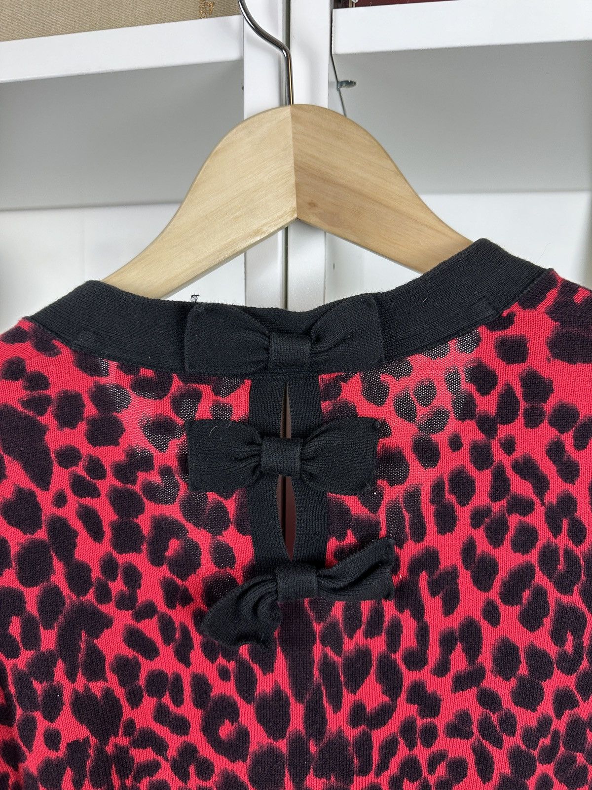 Juicy Couture Juicy couture pather pattern button jumper cardigan Size M / US 6-8 / IT 42-44 - 7 Thumbnail