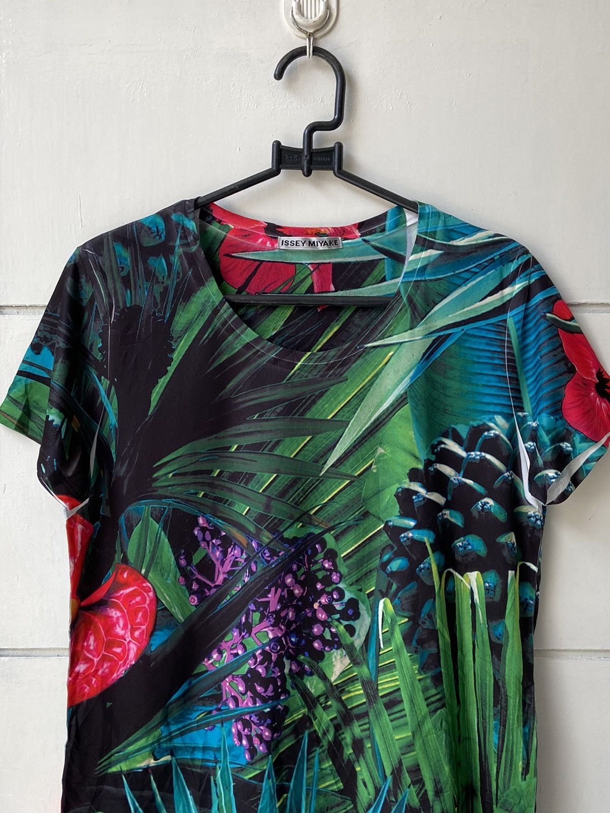 ISSEY MIYAKE Motive T-shirt