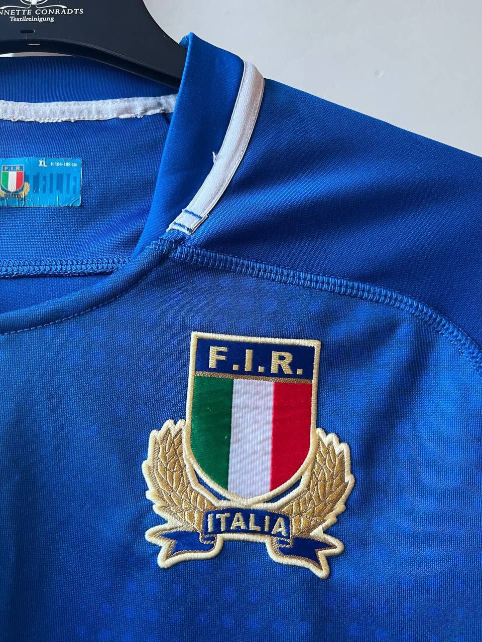Macron 2021/22 ITALY(ITALIA) TEAM HOME RUGBY JERSEY SHIRT MACRON XL Size US XL / EU 56 / 4 - 6 Thumbnail