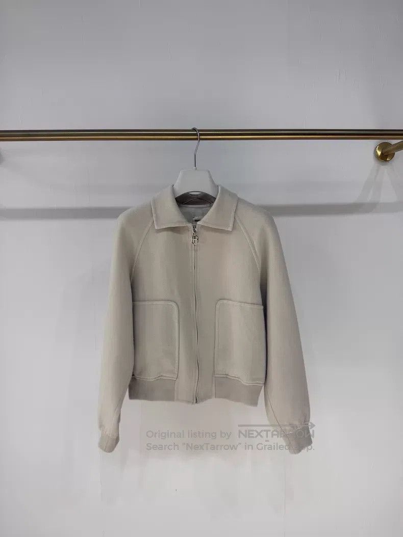Hermes Hermes Beige thin cashmere short jacket, zipper lining wit Size XXS / US 00 / IT 34 - 1 Thumbnail