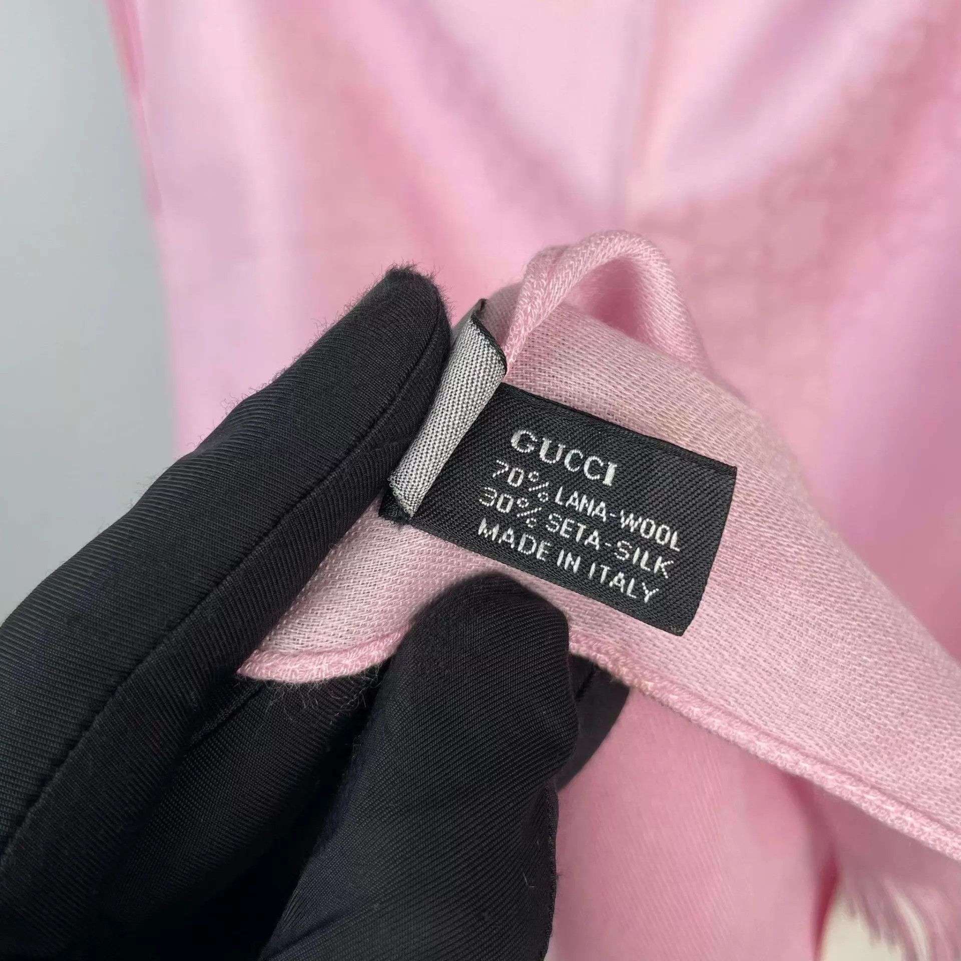 Gucci Gucci pink scarf 260209TXYHQ03 Size ONE SIZE - 3 Thumbnail