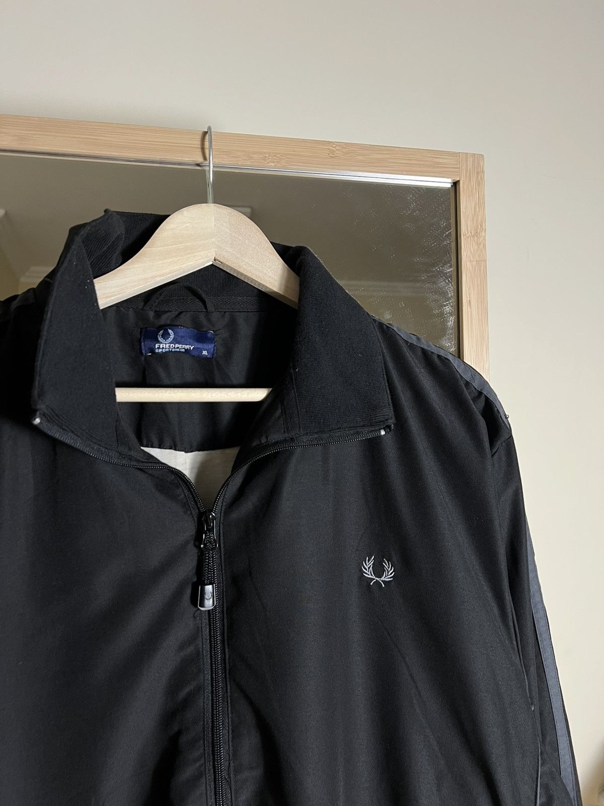 Fred Perry Fred Perry Track Jacket Black Vintage Rare Logo Y2K Size US XL / EU 56 / 4 - 2 Thumbnail