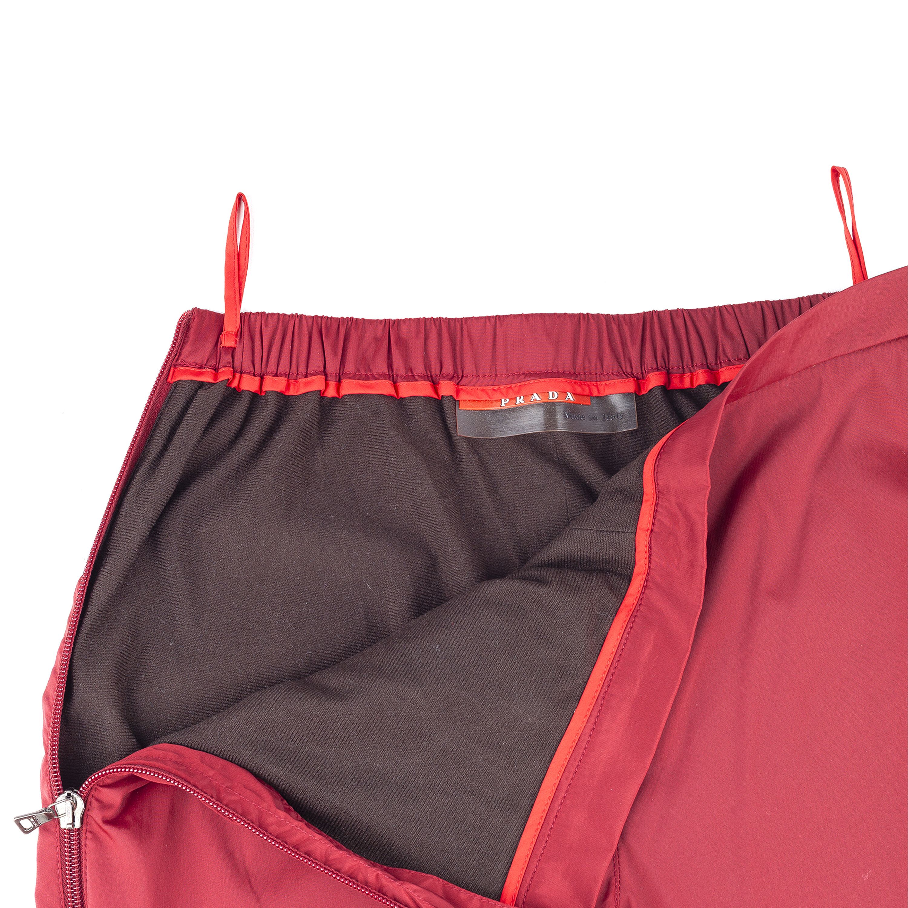 Prada Prada Sport Snow Tech Burgundy Nylon Vintage Pants (S) Size 26" / US 2 / IT 38 - 5 Thumbnail