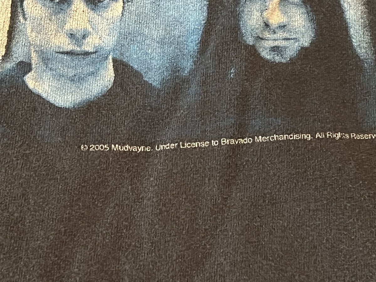 Band Tees Vintage 2005 Mudvayne T Shirt Y2K Band Photo Nu-Metal Rock Size US M / EU 48-50 / 2 - 3 Thumbnail