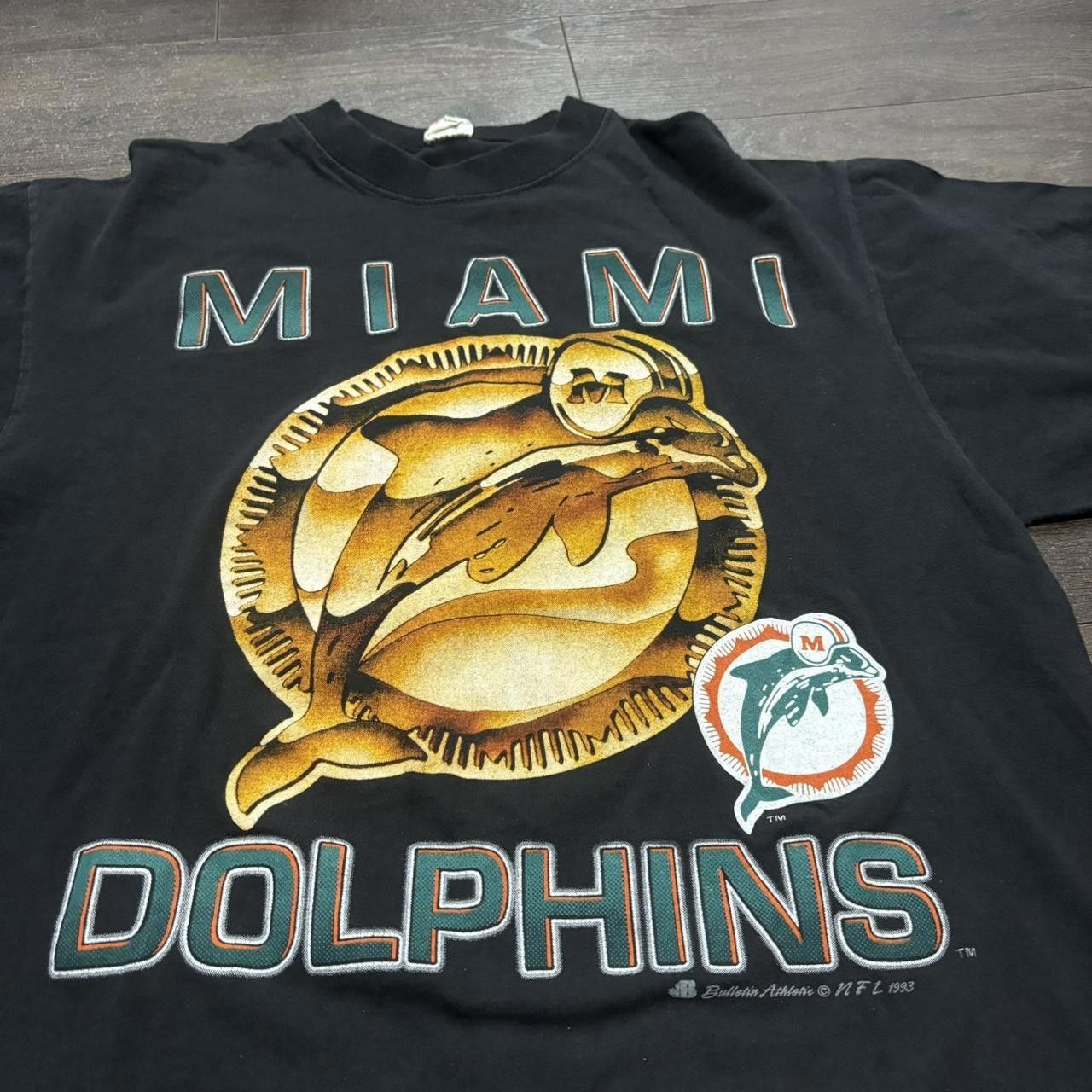 Designer Vintage Miami dolphins t shirt 1993 M Size US M / EU 48-50 / 2 - 2 Thumbnail