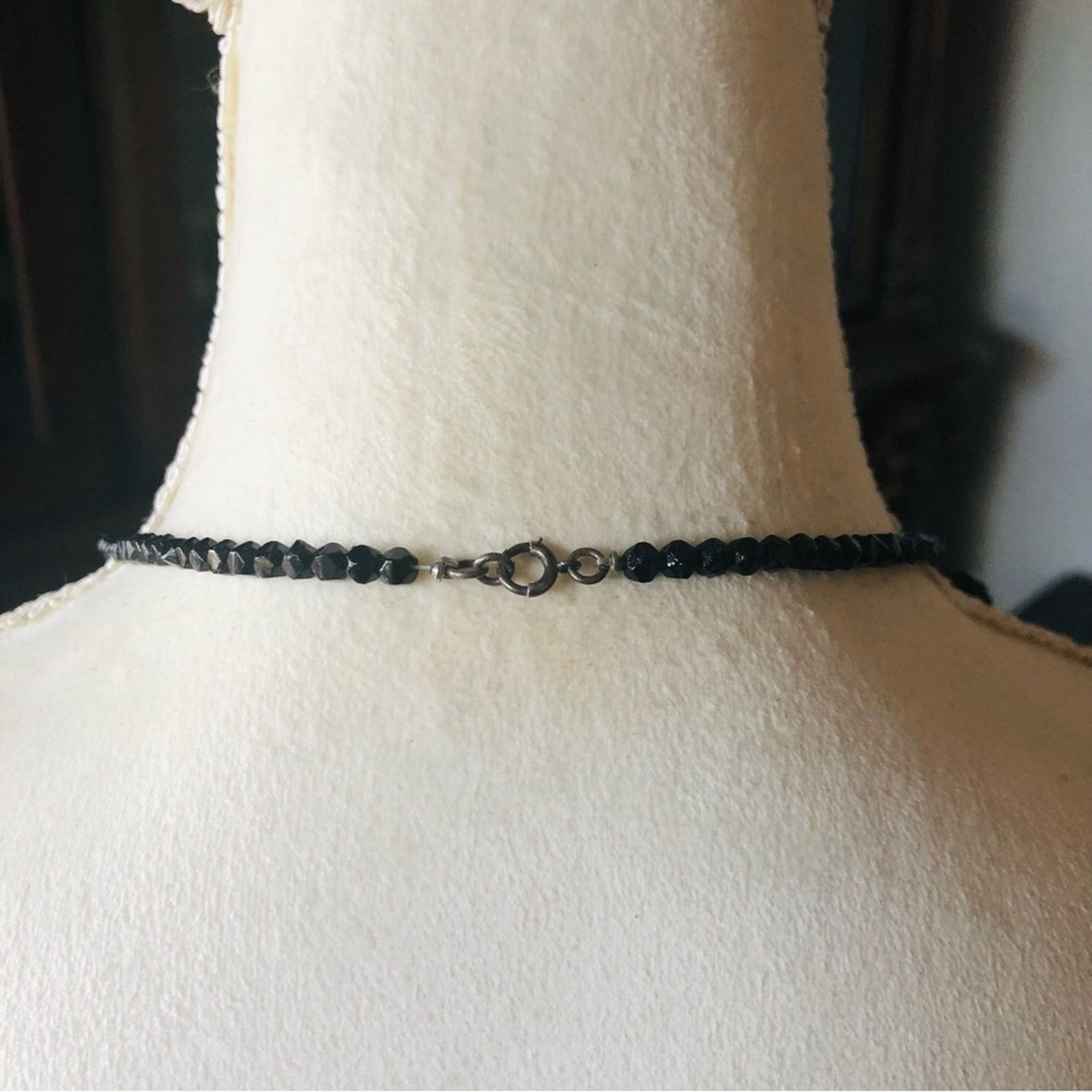 Vintage Vintage 70s-80s faceted black sparkle glass necklace Size ONE SIZE - 8 Thumbnail