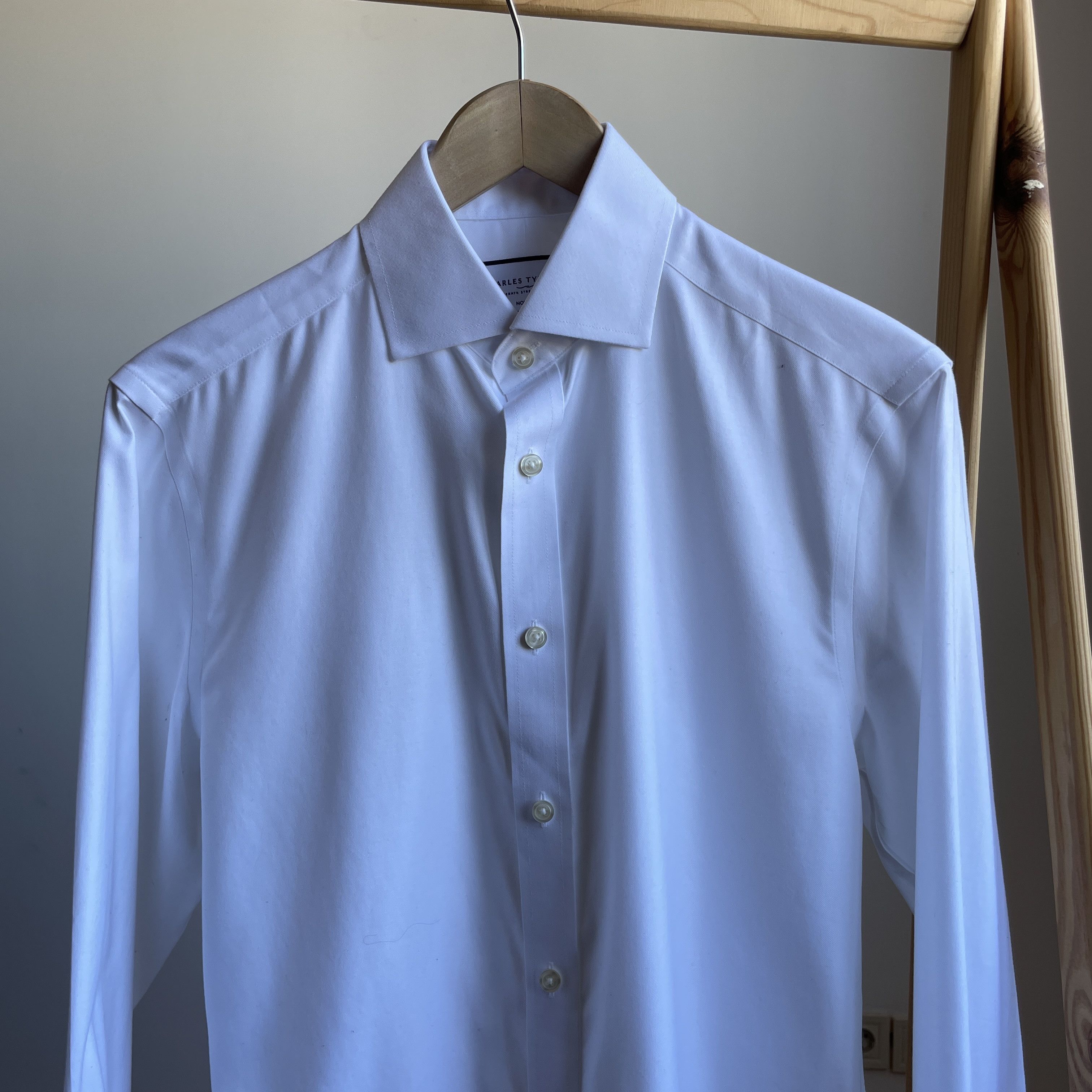 Charles Tyrwhitt Charles Tyrwhitt Slim Fit Non Iron White Dress Shirt Size 40R - 3 Thumbnail