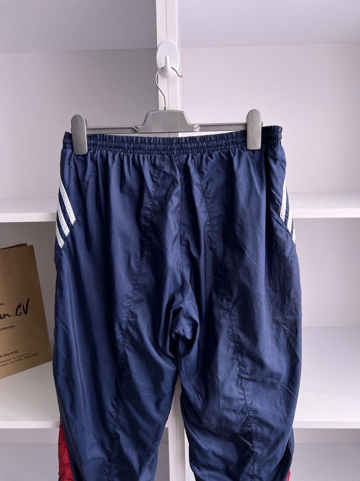 Adidas × Vintage Vintage Adidas Streetwear 90s style nylon pants Size US 32 / EU 48 - 13 Thumbnail