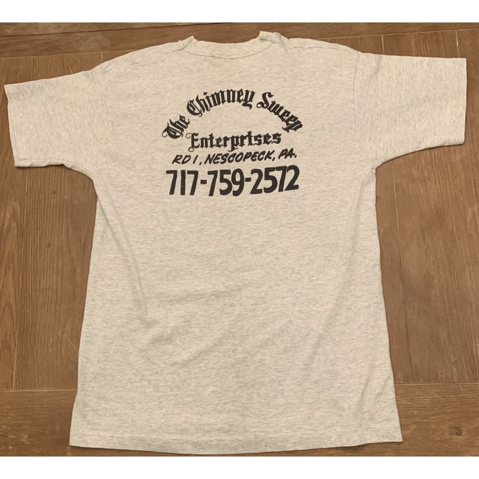 Fruit Of The Loom VINTAGE Fruit of the Loom Gray Chimney Sweep T-Shirt Adult Large Nescopeck Pennsylvania Mens Size US L / EU 52-54 / 3 - 4 Thumbnail