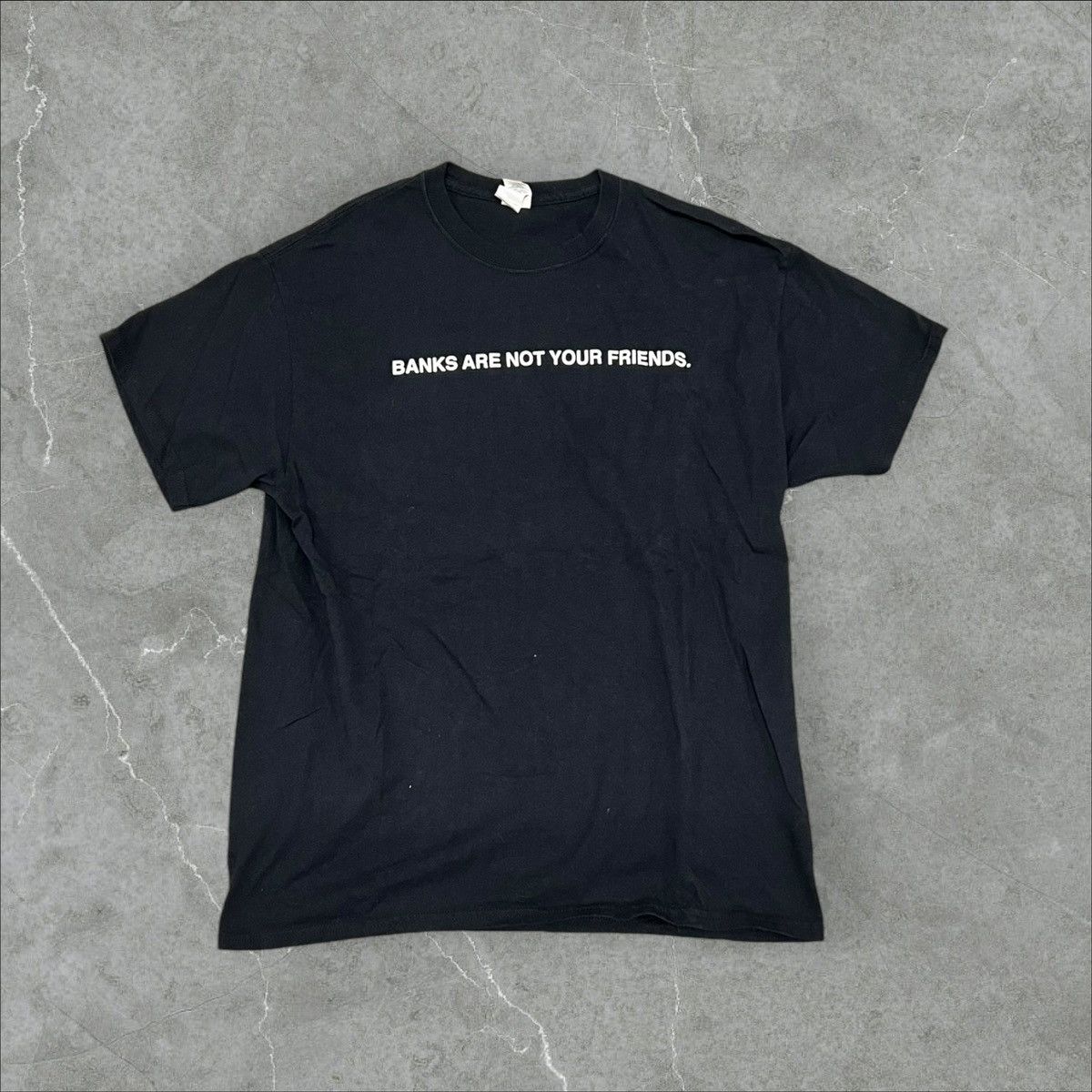 Japanese Brand × Somar “Banks are not your friends” slogan tee Size US L / EU 52-54 / 3 - 1 Thumbnail
