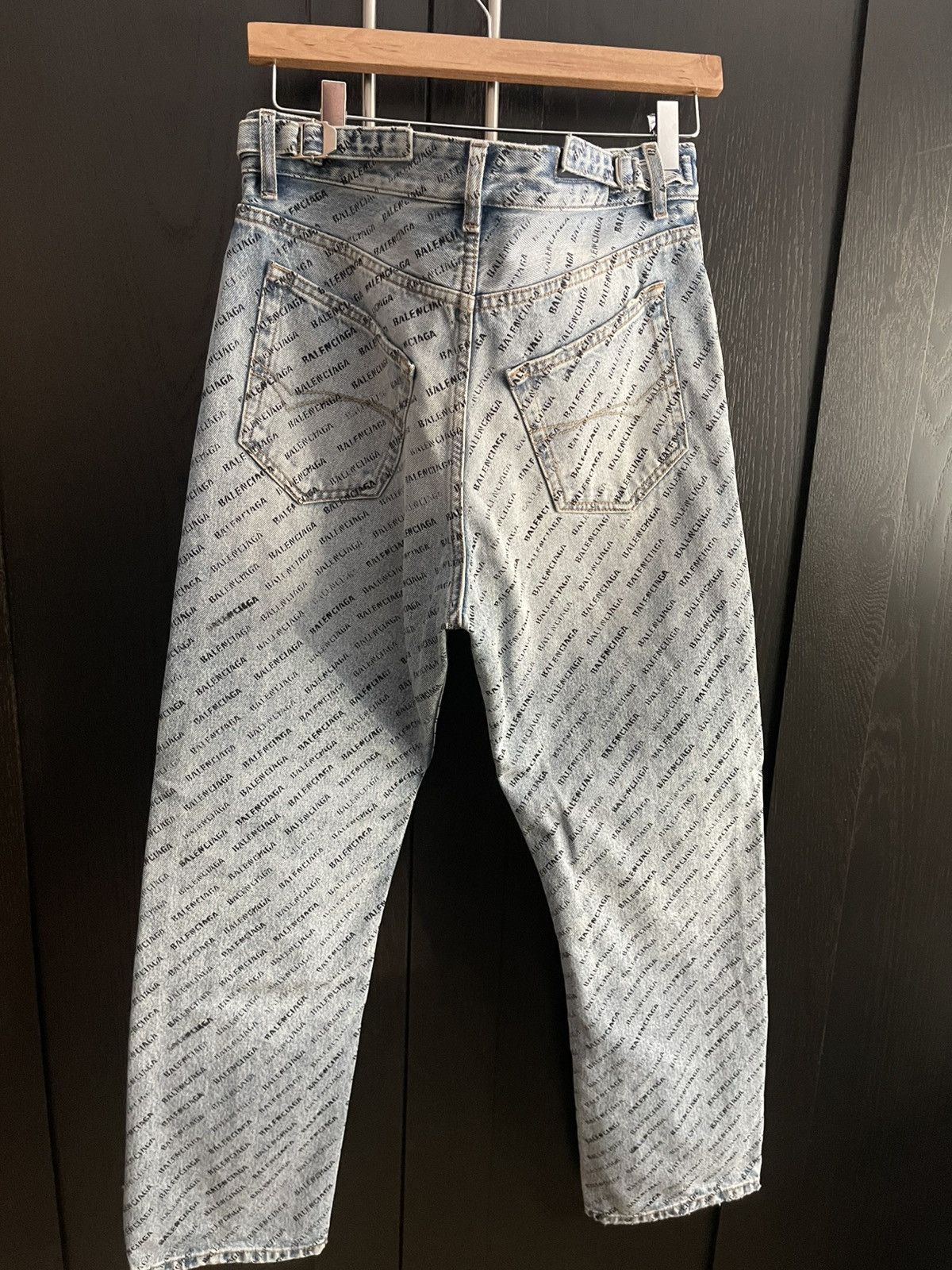 Balenciaga Balenciaga Stencil Print Jeans Size US 30 / EU 46 - 2 Thumbnail