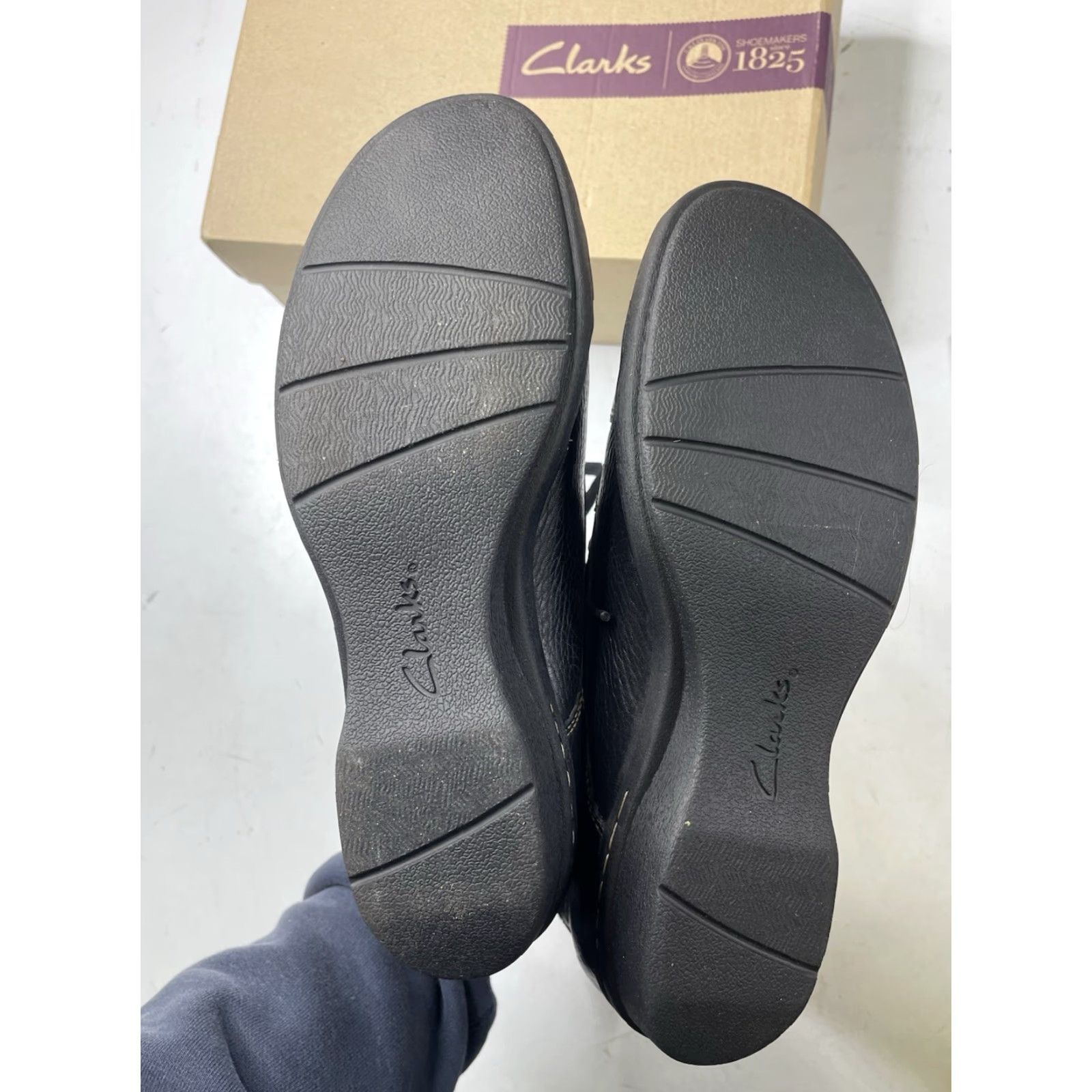Clarks Clarks Whistle Bea Black Plaid Leather Zip Ankle Boots W 8.5 Womens Flat Heel Bootie Size US 9 / IT 39 - 4 Thumbnail