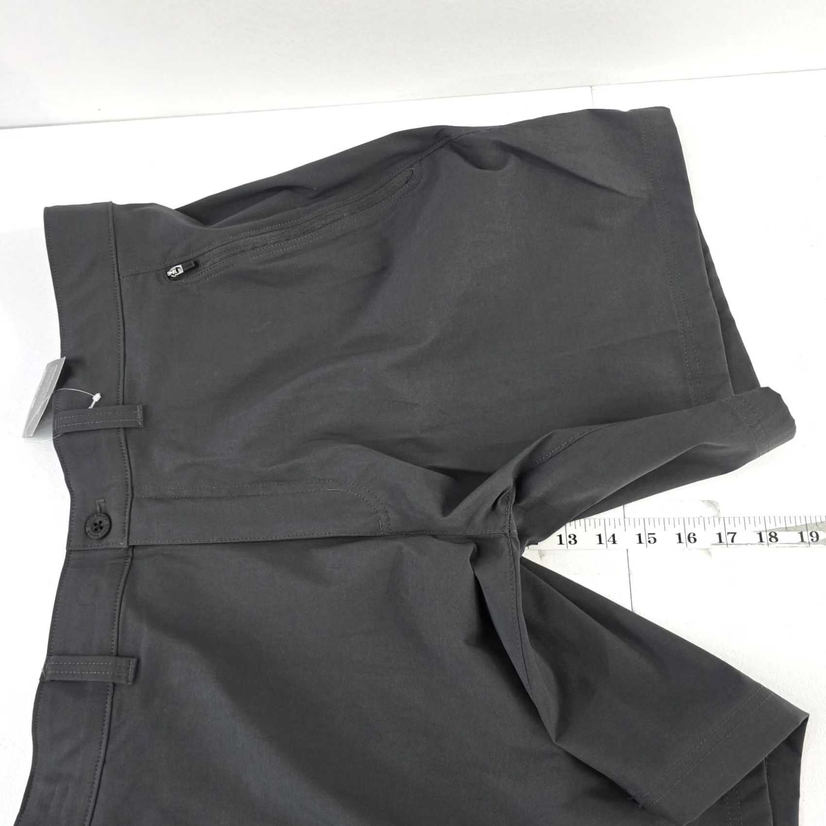 Eddie Bauer Eddie Bauer Men’s Horizon Guide Wander Shorts Carbon Gray 42 NWT Nylon Chino Casual Outdoor Medium Mens Size US 42 / EU 58 - 4 Thumbnail