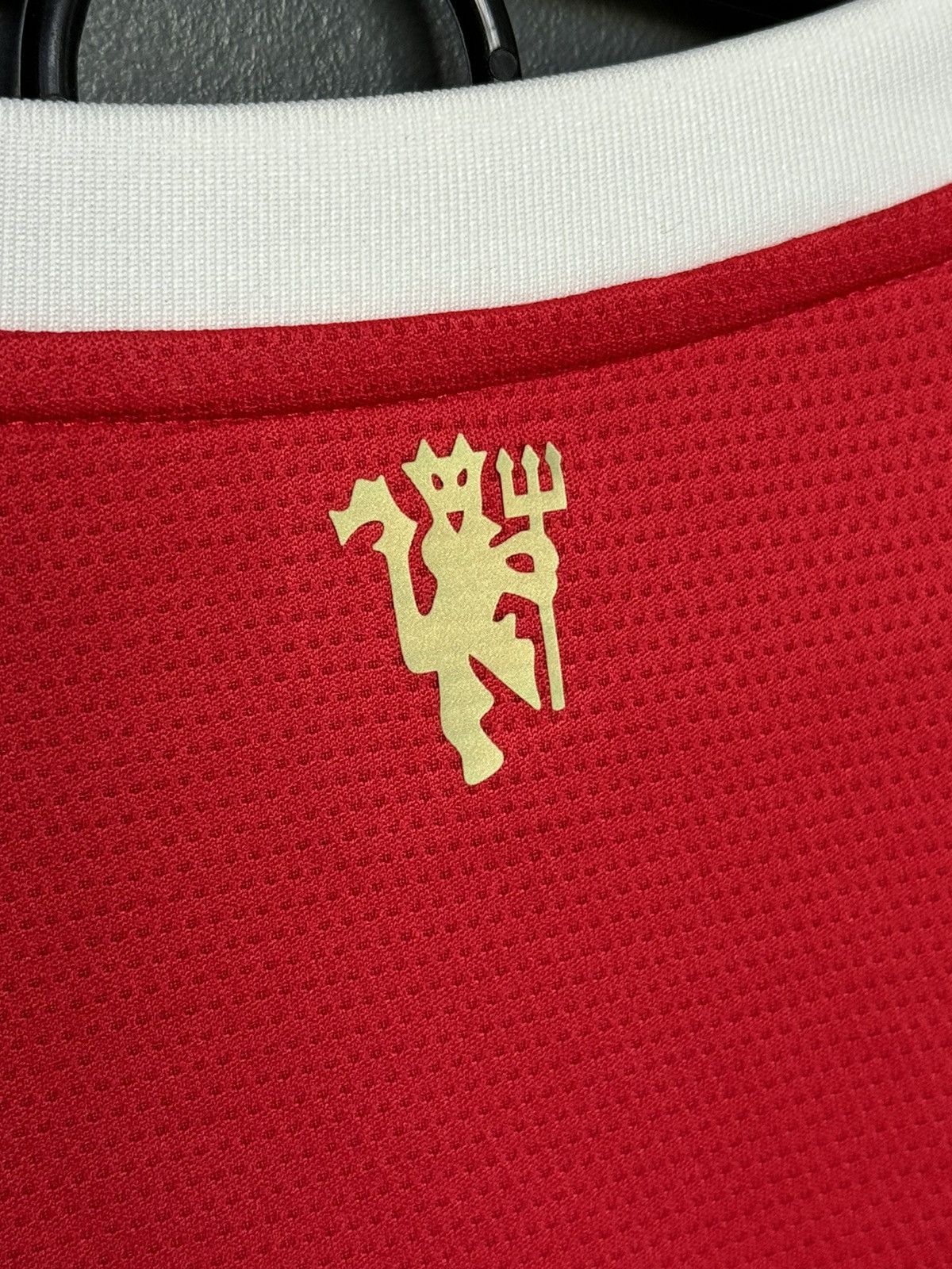 Adidas Manchester United 21/22 Home Football Jersey T-Shirt Size US L / EU 52-54 / 3 - 4 Thumbnail