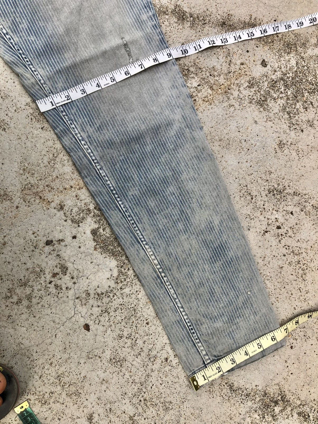Other FADED STRIPED BUCKLE BACK JEANS BY DENIM CO Size US 33 - 13 Thumbnail
