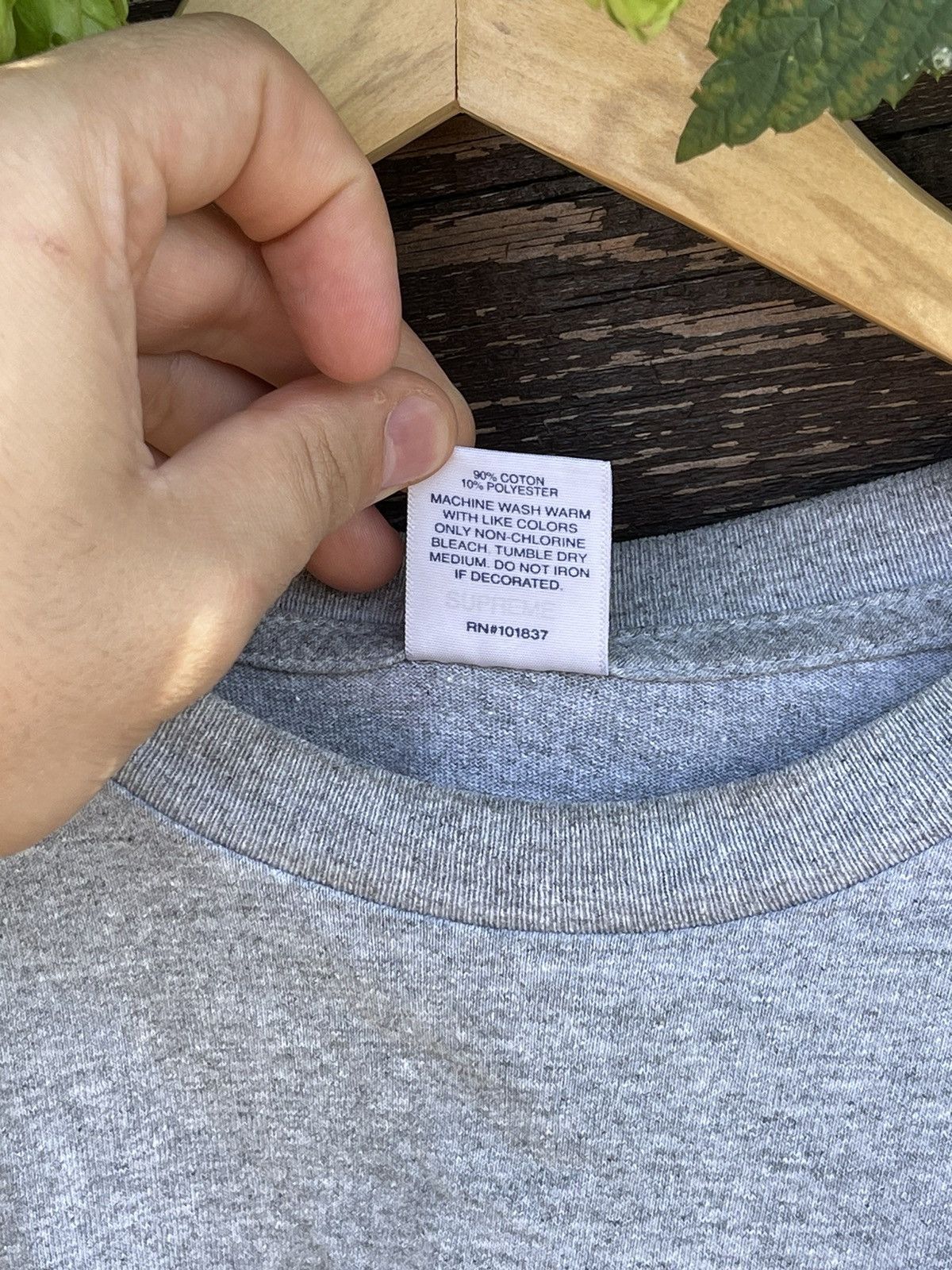 Other Supreme hardgoods gray t-shirt tee Size US M / EU 48-50 / 2 - 7 Thumbnail