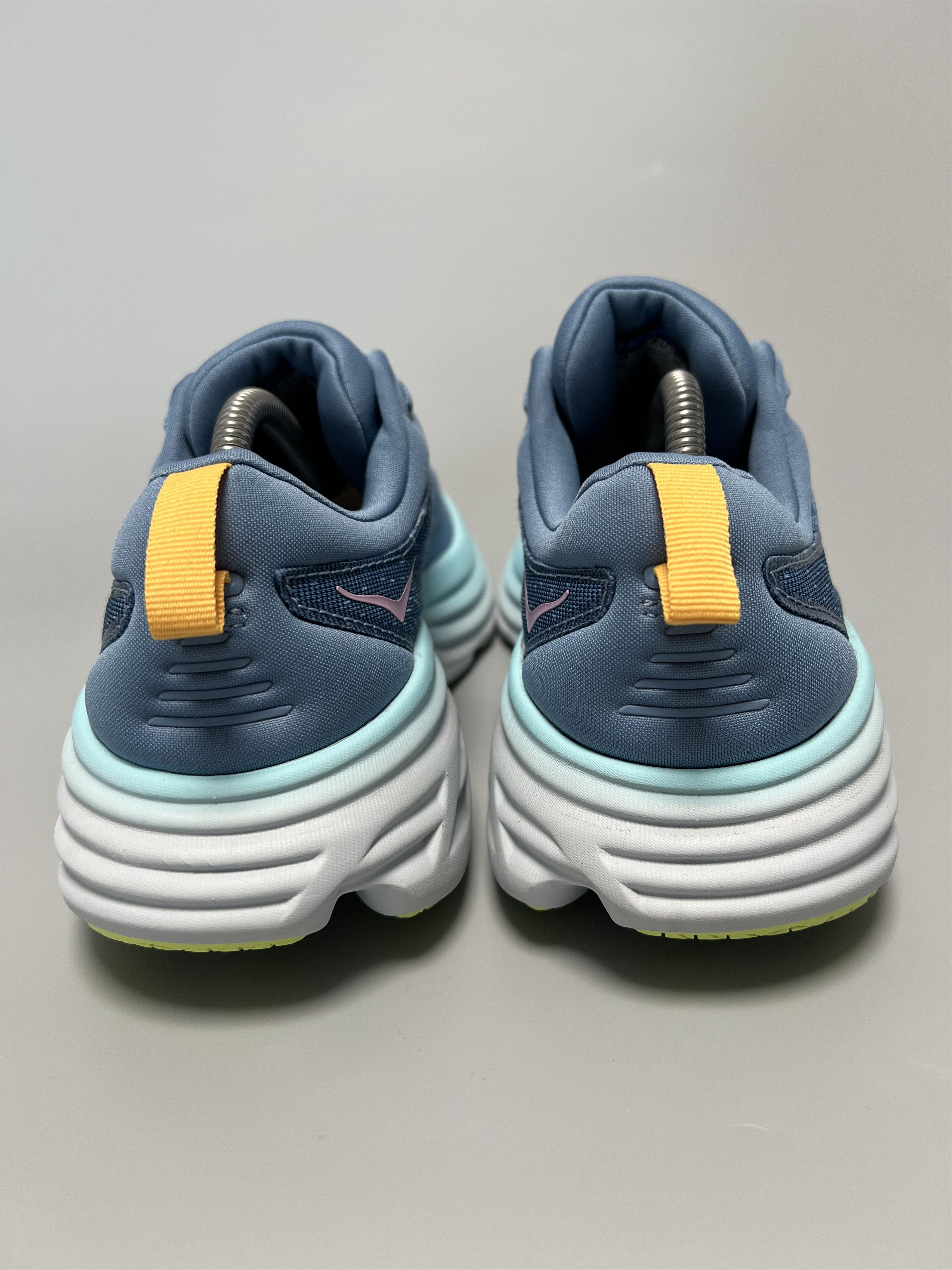 Hoka 9B Hoka One One Bondi 8 Running Shoes Walking Gym Size US 9 / IT 39 - 3 Thumbnail