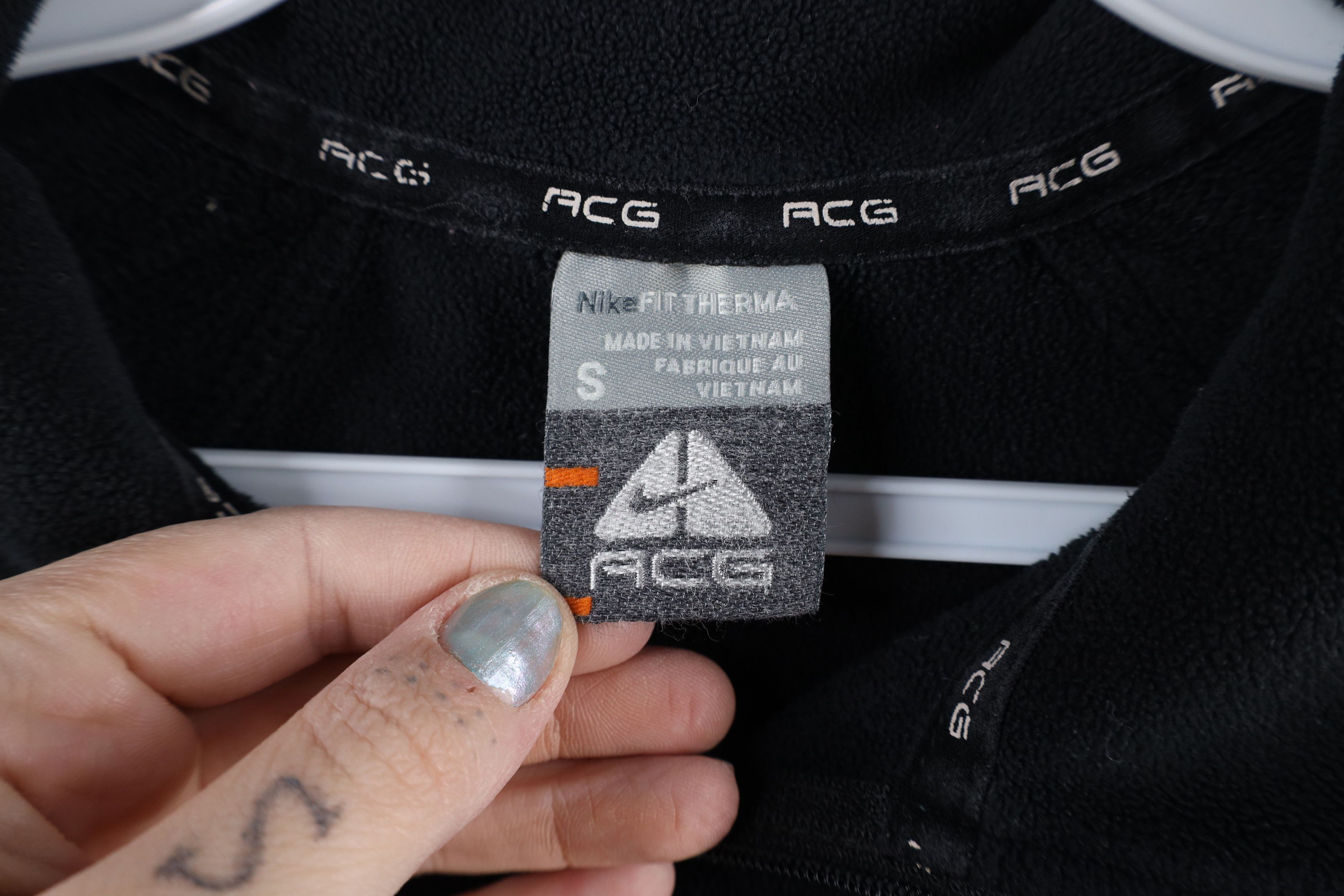 Nike × Vintage Vintage Nike ACG Scott Mini Swoosh Half Zip Fleece Sweater Size S / US 4 / IT 40 - 5 Thumbnail
