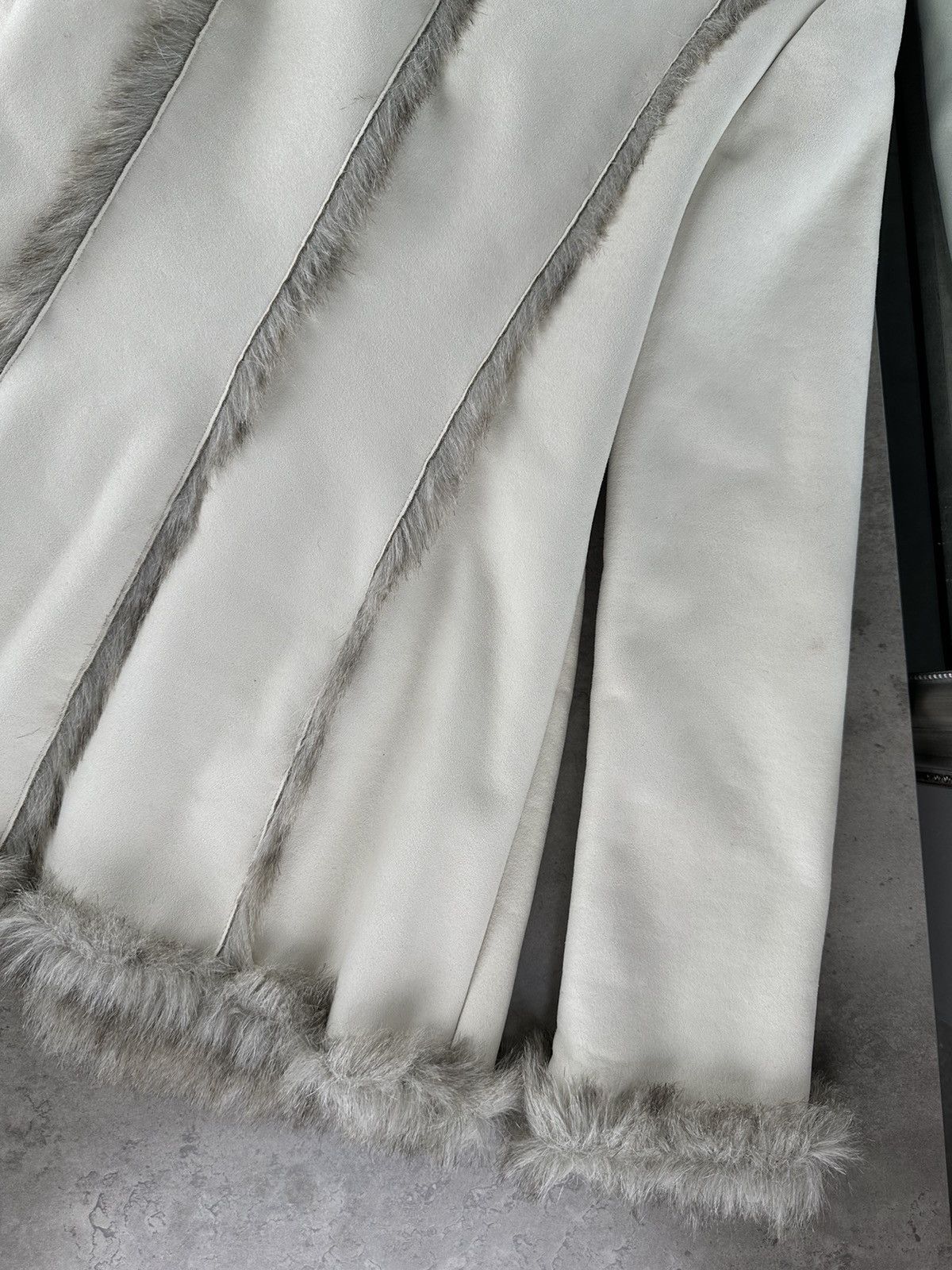 Bebe Bebe Faux Sheepskin Coat Size M / US 6-8 / IT 42-44 - 13 Thumbnail