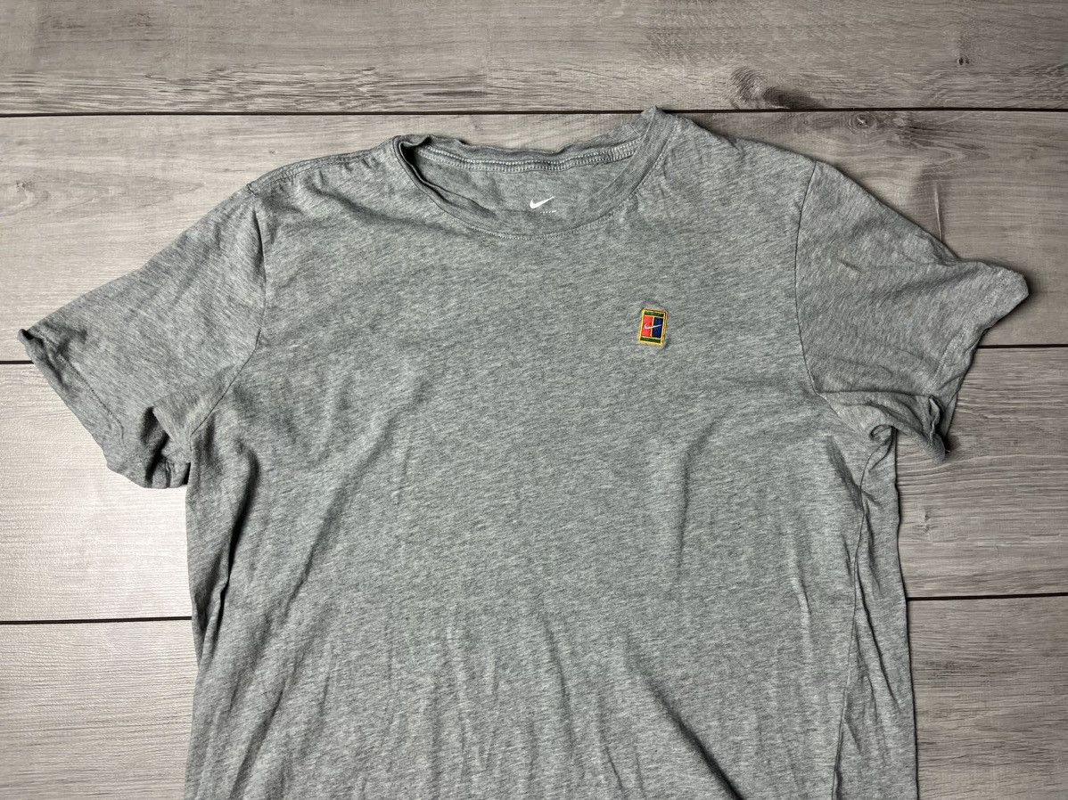 Nike Nike challenge court Tshirt small logo size Large Size US L / EU 52-54 / 3 - 3 Thumbnail
