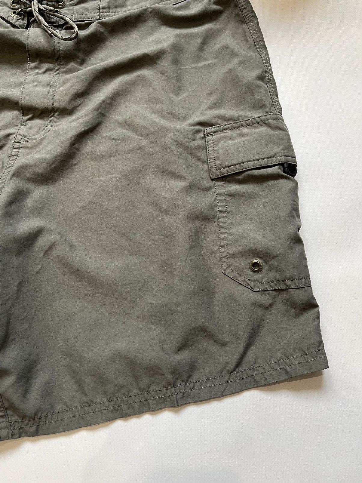 Oakley Oakley Grey Shorts Size US 36 / EU 52 - 2 Thumbnail