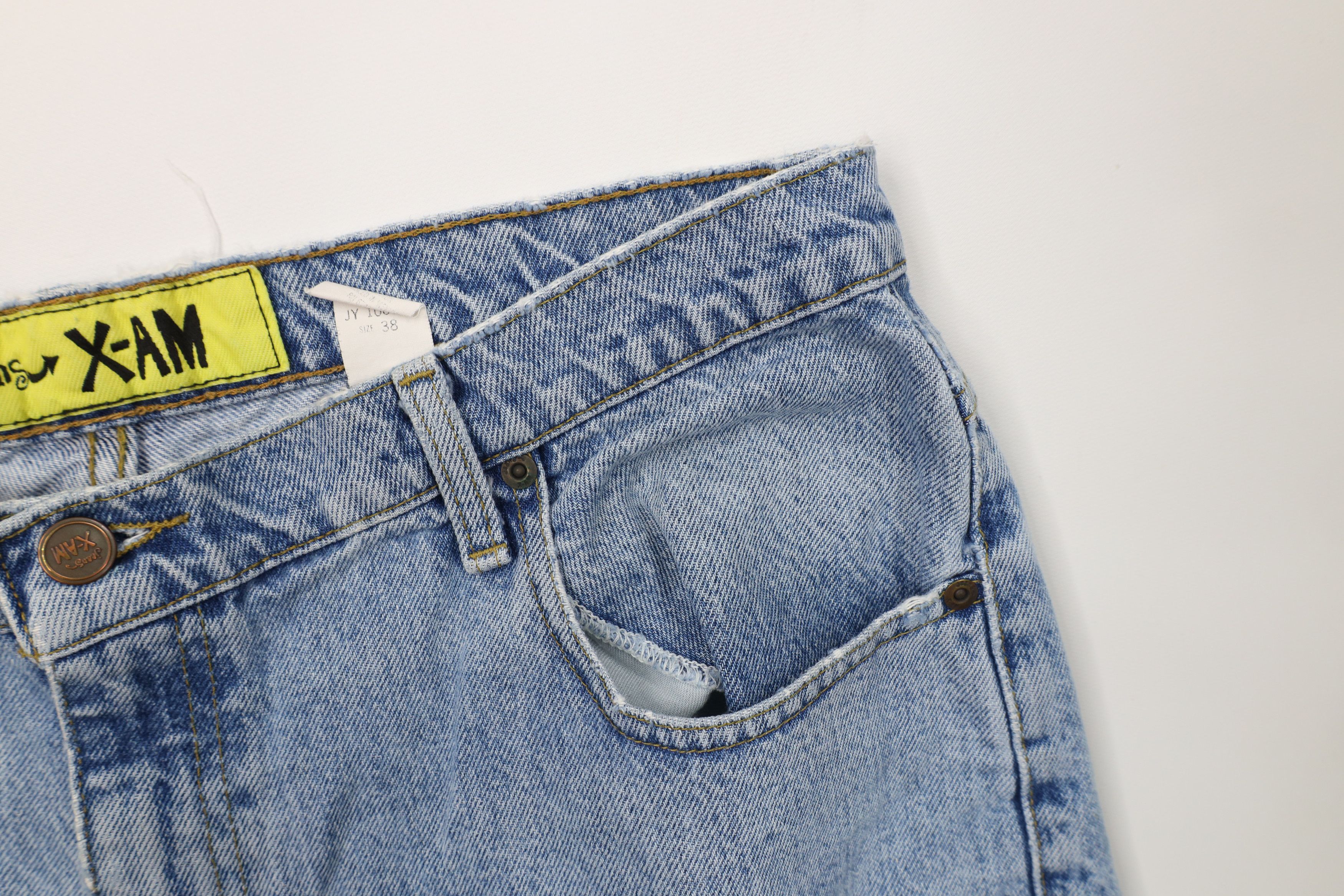 Vintage Vintage 90s Streetwear Fit Denim Jean Shorts Jorts Blue Size US 38 / EU 54 - 9 Thumbnail