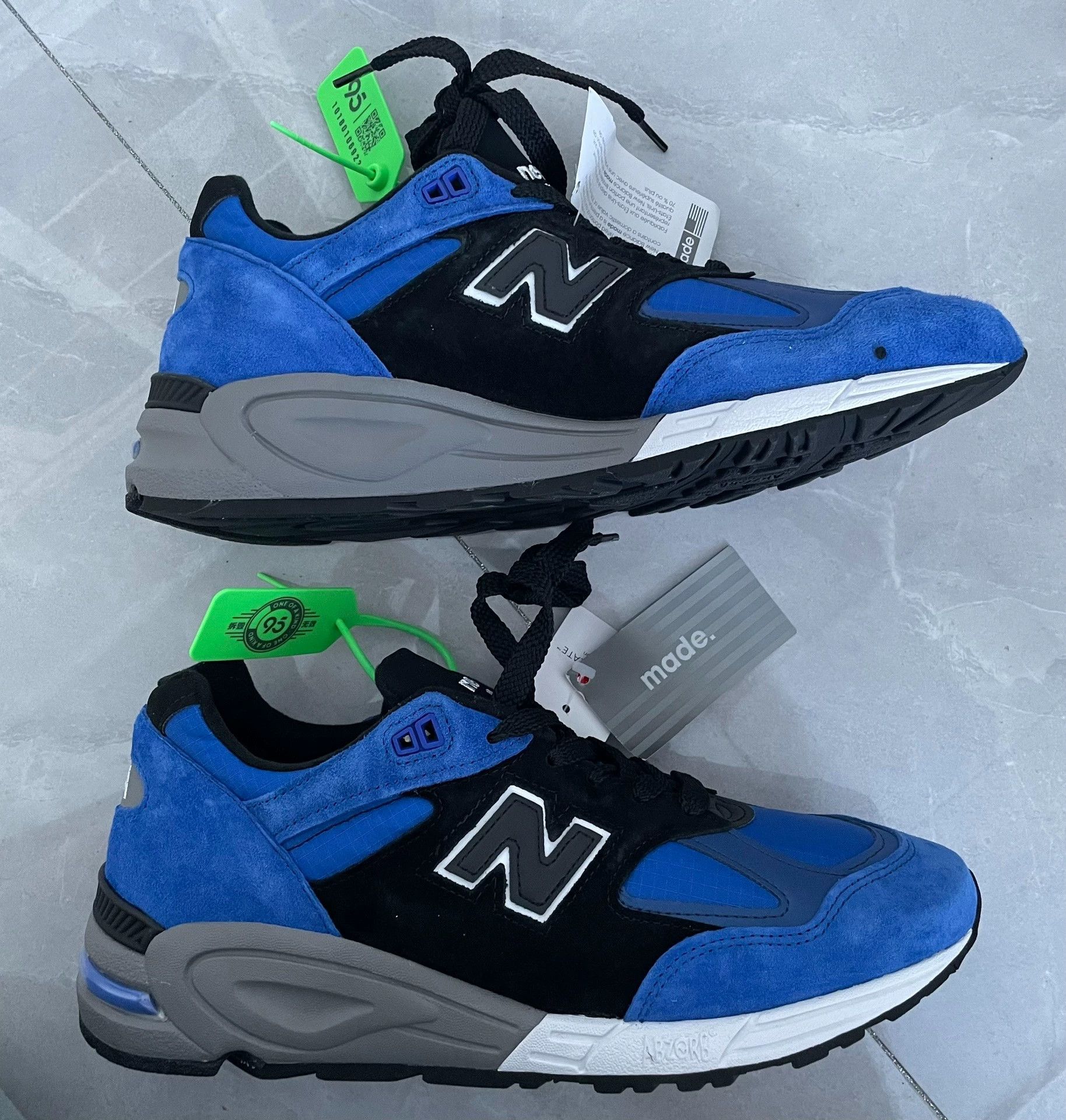 New Balance New Balance 990V2 M990PL2 US Royal Blue/Black 44.5 Size US 11.5 / EU 44-45 - 1 Thumbnail
