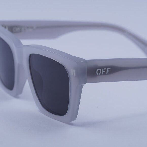 Off-White Off-White OOERI13X VALDEZ 0907 Sunglasses Grey Square Frame Size ONE SIZE - 2 Thumbnail