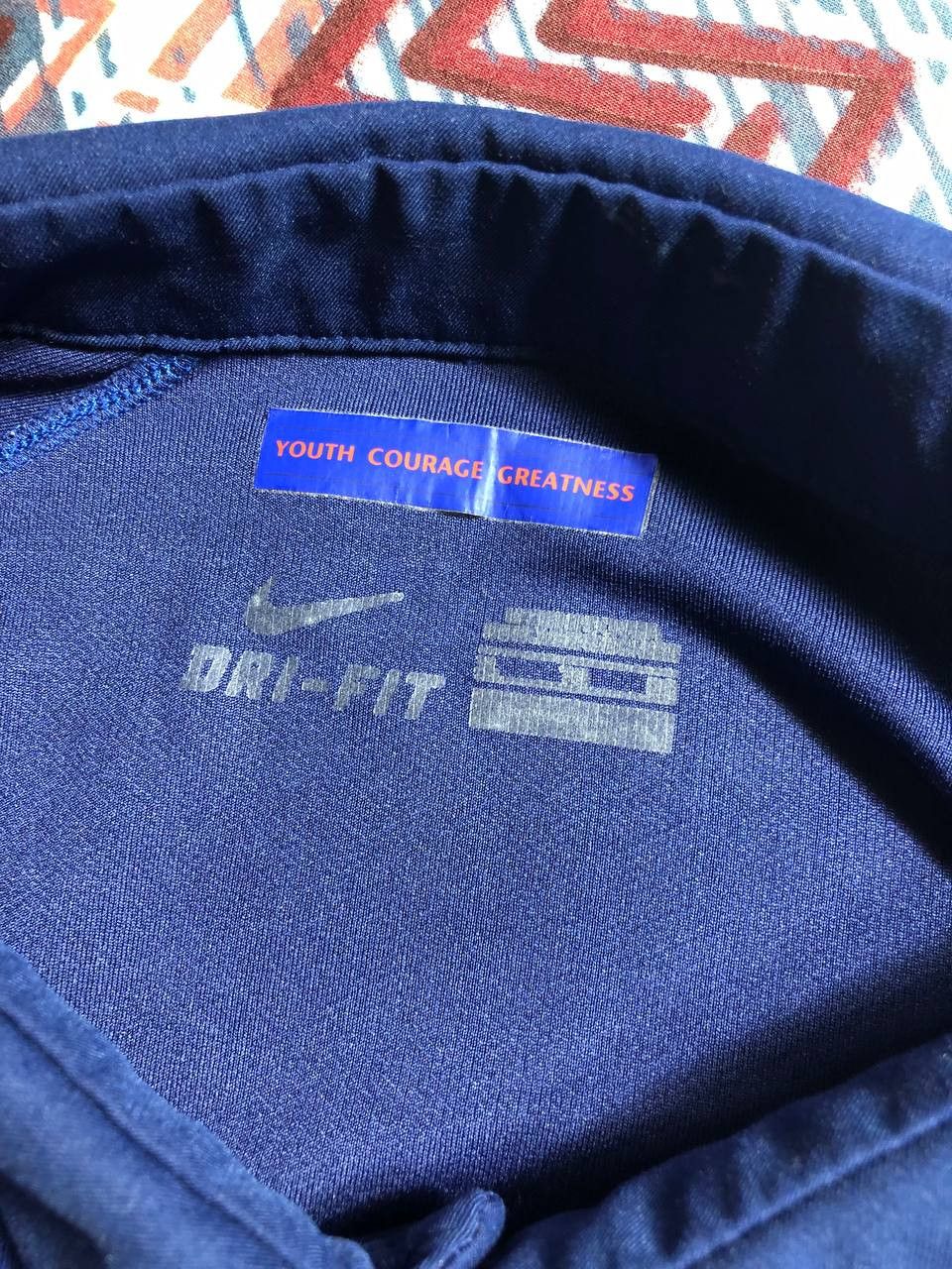 Nike × Vintage 90s Nike Central Swoosh Vintage Y2K Oversized Retro T-Shirt Size US M / EU 48-50 / 2 - 7 Thumbnail