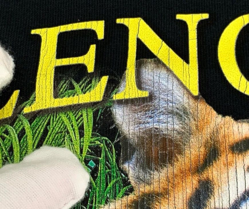 Balenciaga Balenciaga logo tiger jungle print round neck black cotton Size US L / EU 52-54 / 3 - 6 Thumbnail