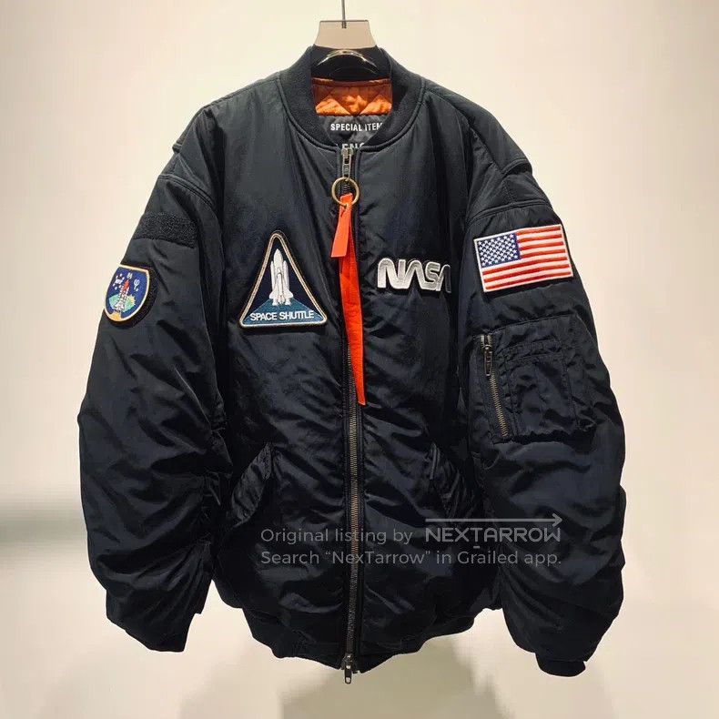 Balenciaga Balenciaga Space logo pattern pilot long sleeve cotton-pad Size US S / EU 44-46 / 1 - 1 Thumbnail