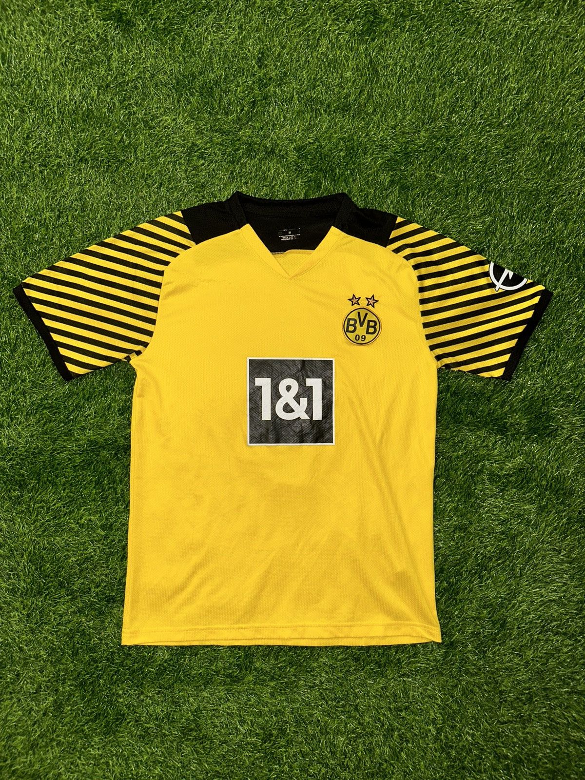 Other Bvb Borussia Dortmund Jersey Size Medium Size US M / EU 48-50 / 2 - 1 Thumbnail