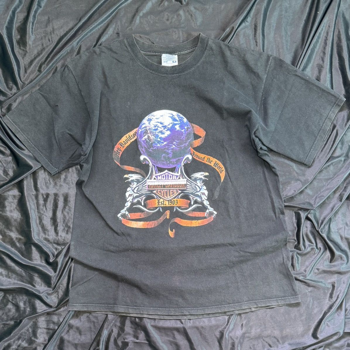 Harley Davidson Vintage tee Harley Davidson “around the world” 1999 Size US XL / EU 56 / 4 - 1 Thumbnail