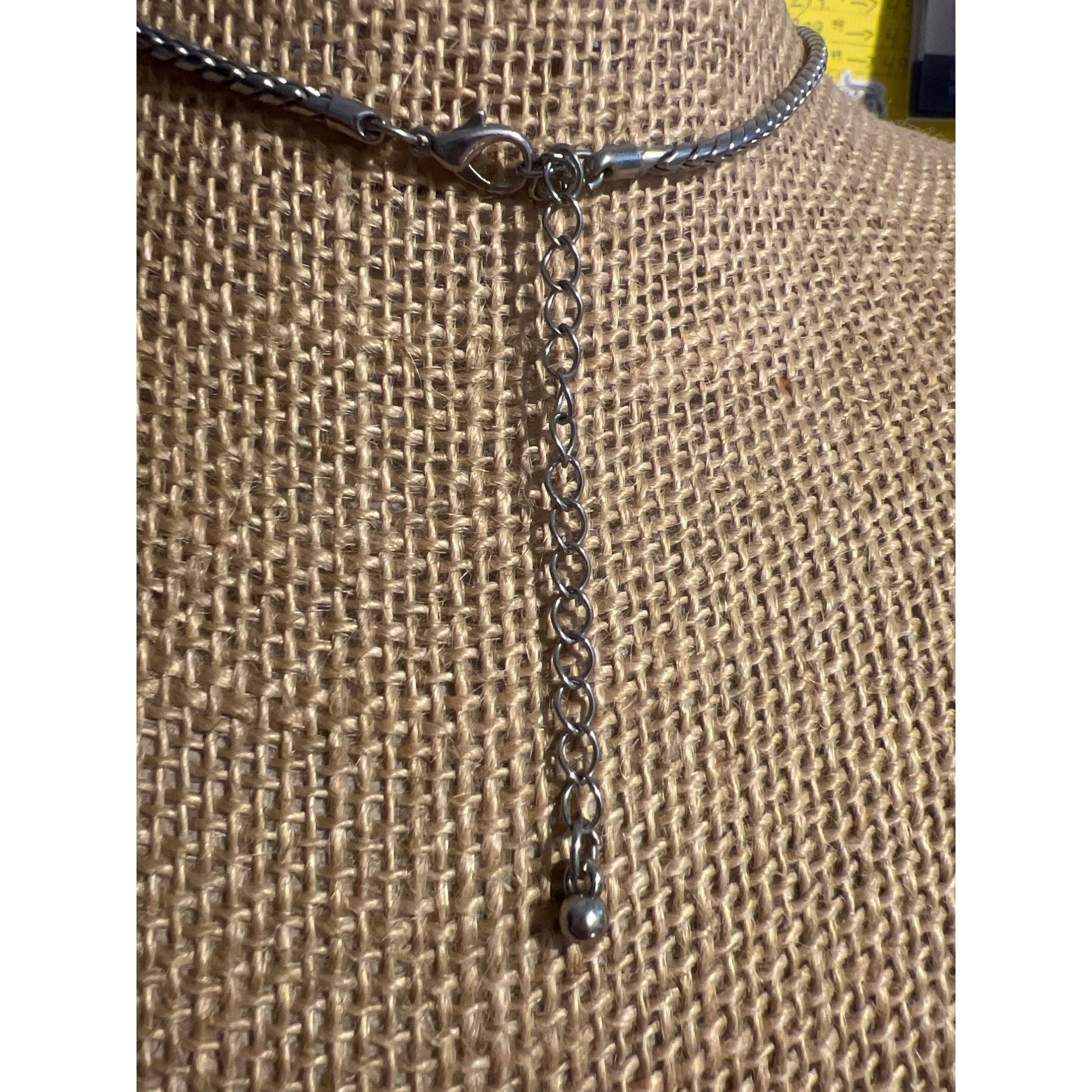 Other Silver Tone Lariat Style Necklace Cable Chain Purple Blue Gl Size ONE SIZE - 5 Thumbnail