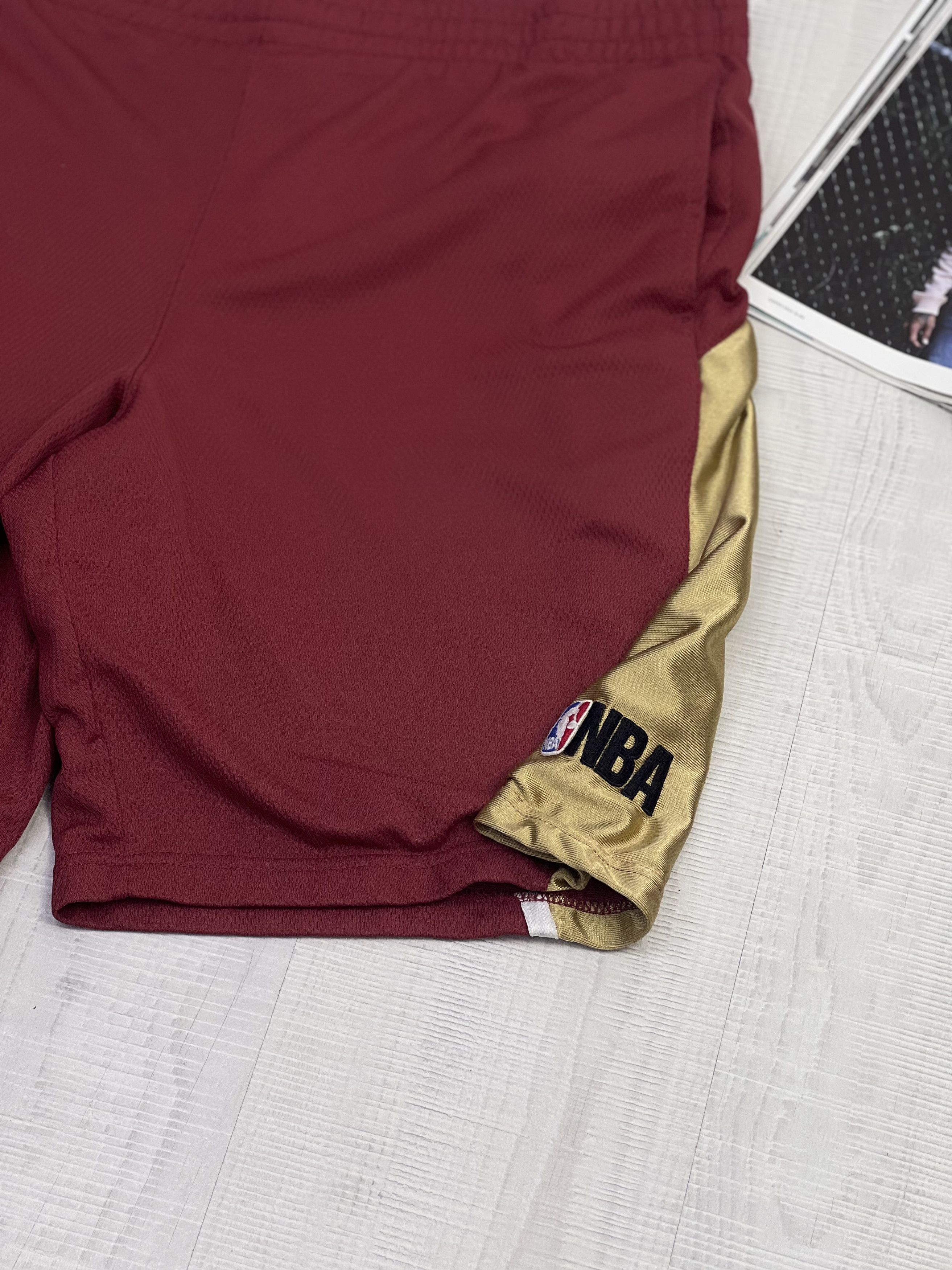 NBA × Vintage NBA vintage shorts Size US 36 / EU 52 - 3 Thumbnail