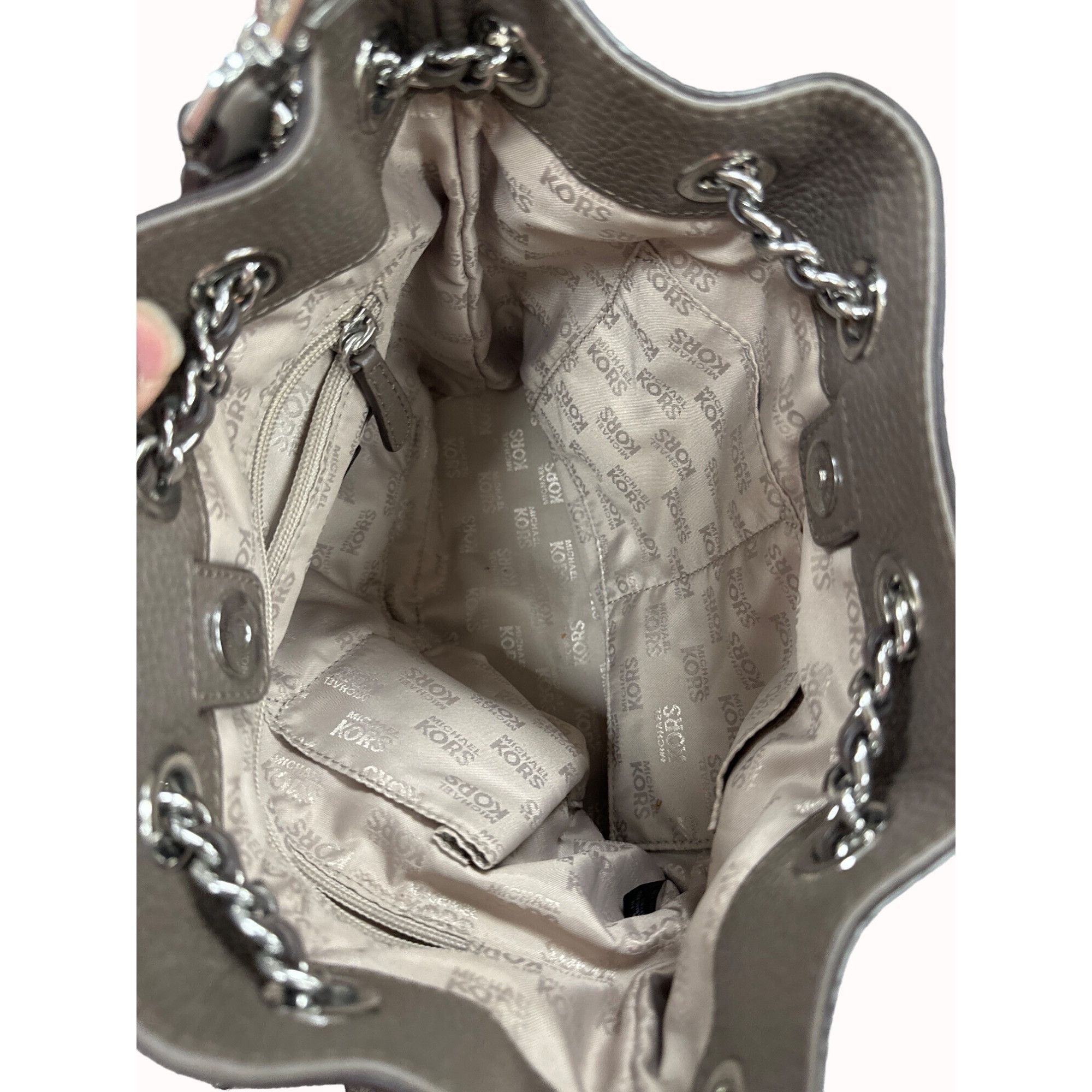 Michael Kors Michael Kors Authentic women’s leather chain link gray purse Size ONE SIZE - 16 Thumbnail