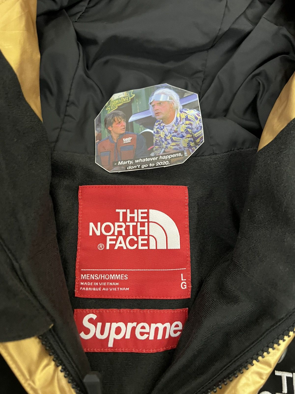 Supreme × The North Face Supreme x TNF Size US L / EU 52-54 / 3 - 5 Thumbnail