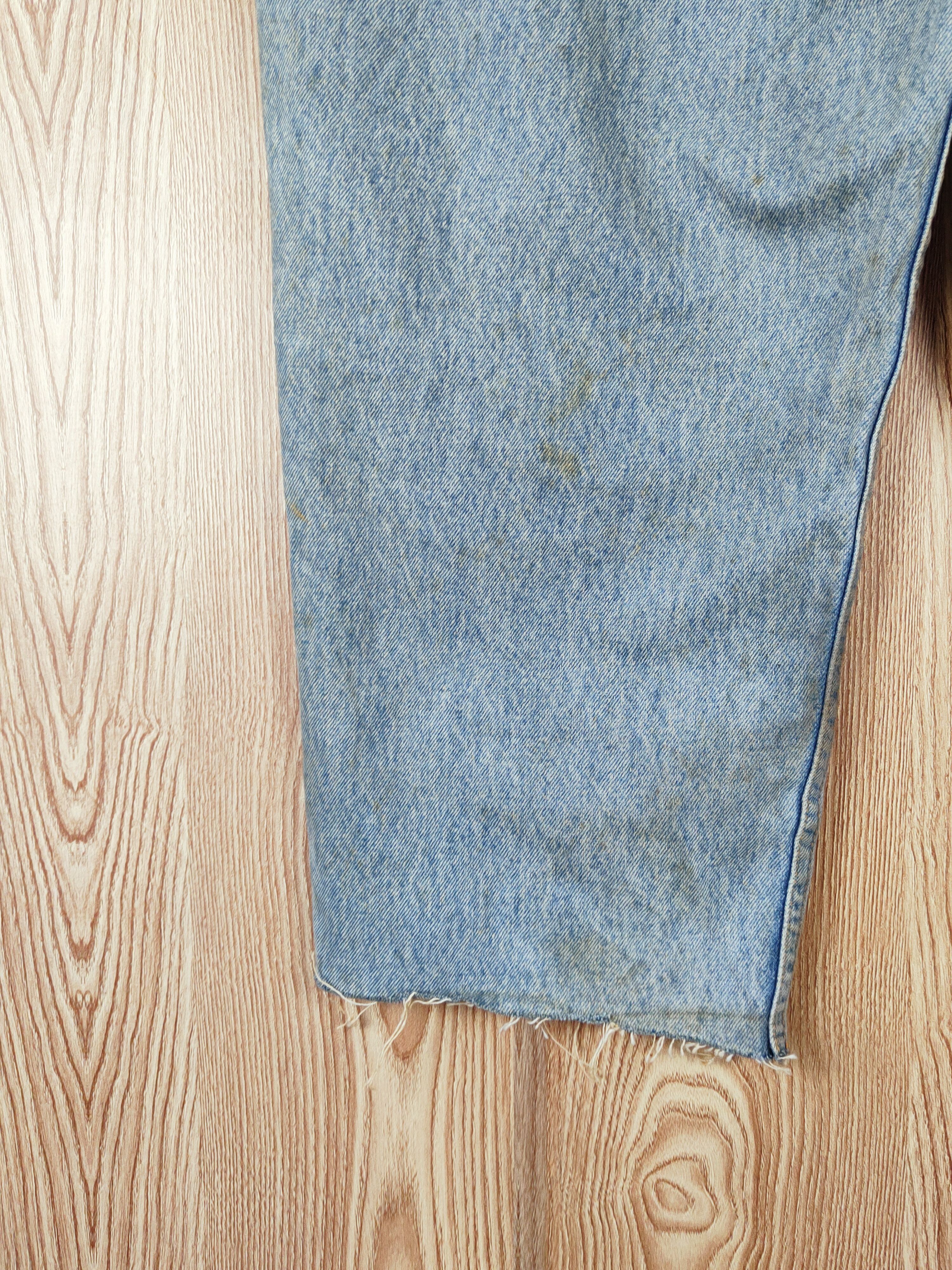 Japanese Brand × Vintage Super Rare Maurice Malone Blue Distressed Ripped Jeans Size US 37 - 10 Thumbnail