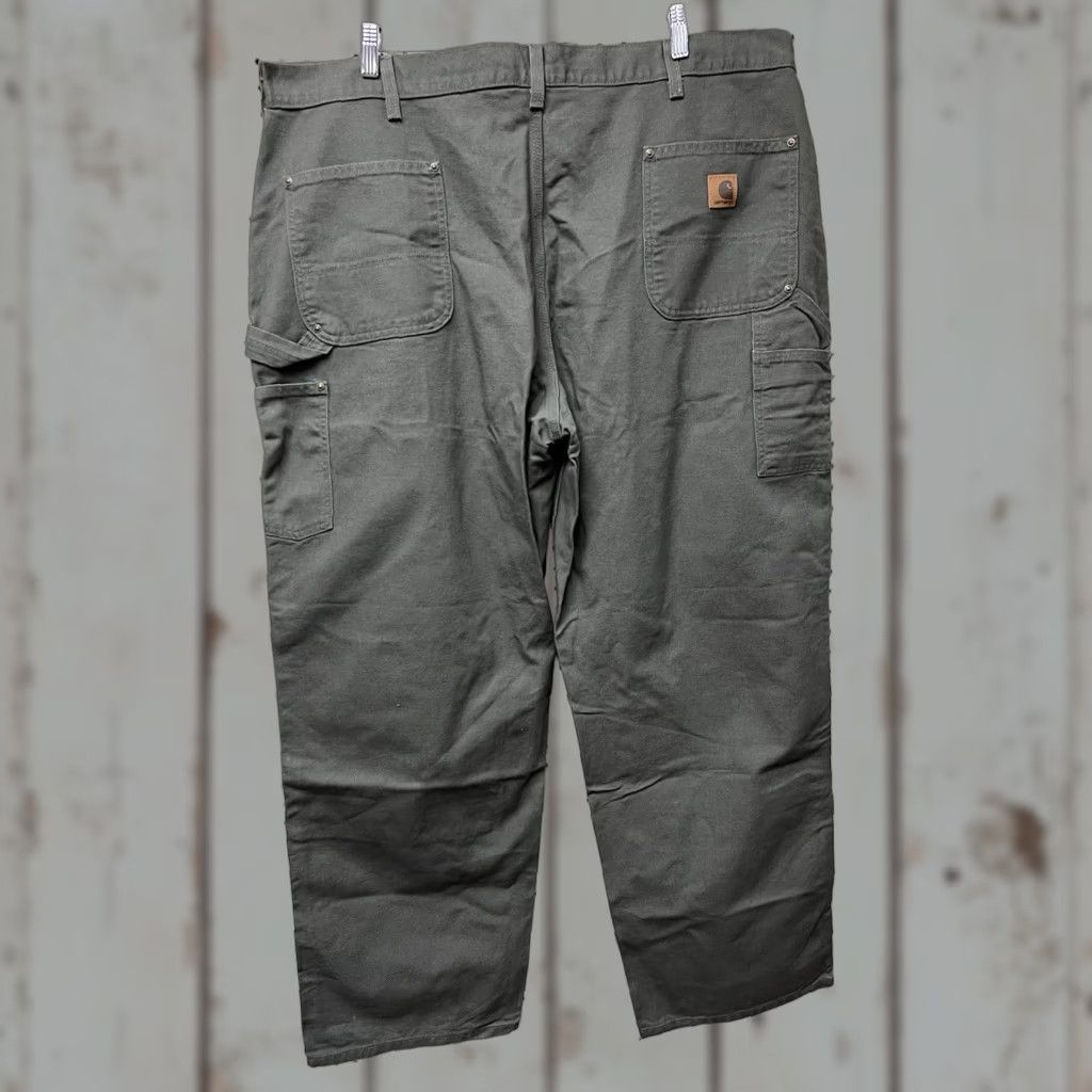 Carhartt VINTAGE Carhartt Pants 44x32 Mens Green Double Knee Dungaree Fit B136 MOS Classic Straight Leg Carpenter Casual Workwear 44 Green Mens Size US 44 / EU 60 - 1 Thumbnail