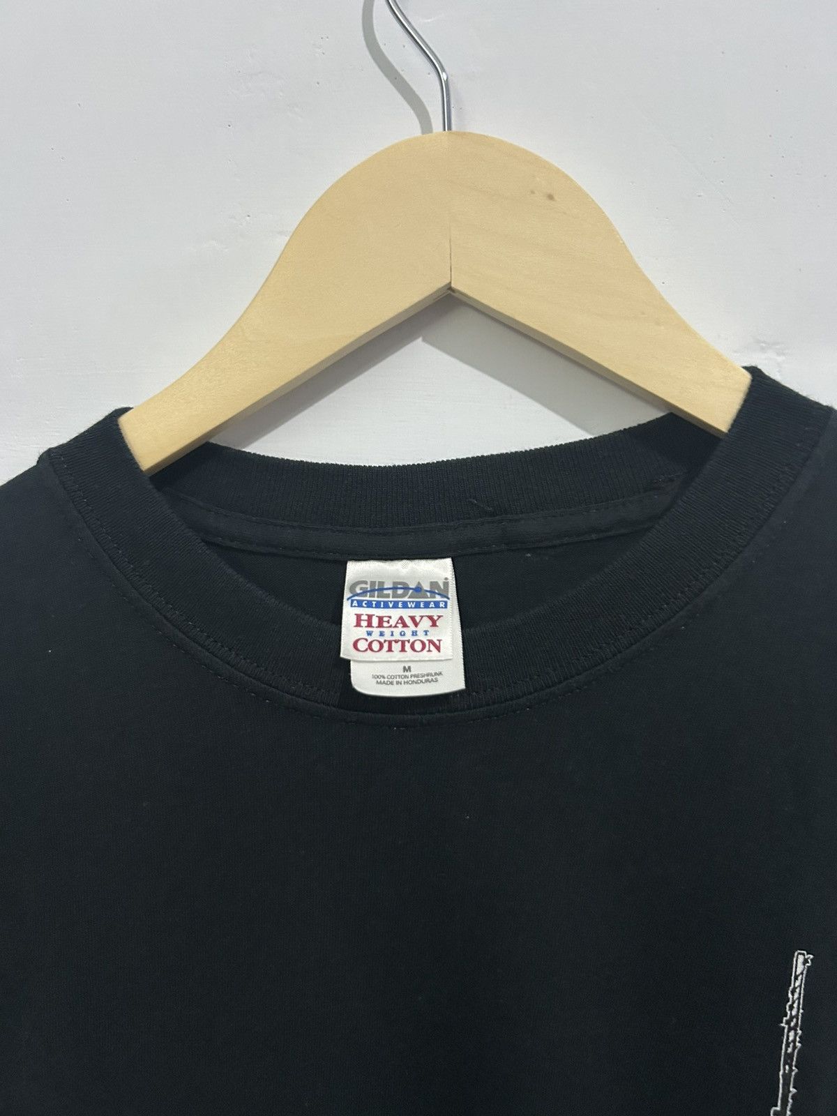 Band Tees × Gildan × Vintage The Used In Love and Death Tee ( 2004 ) Size US M / EU 48-50 / 2 - 4 Thumbnail