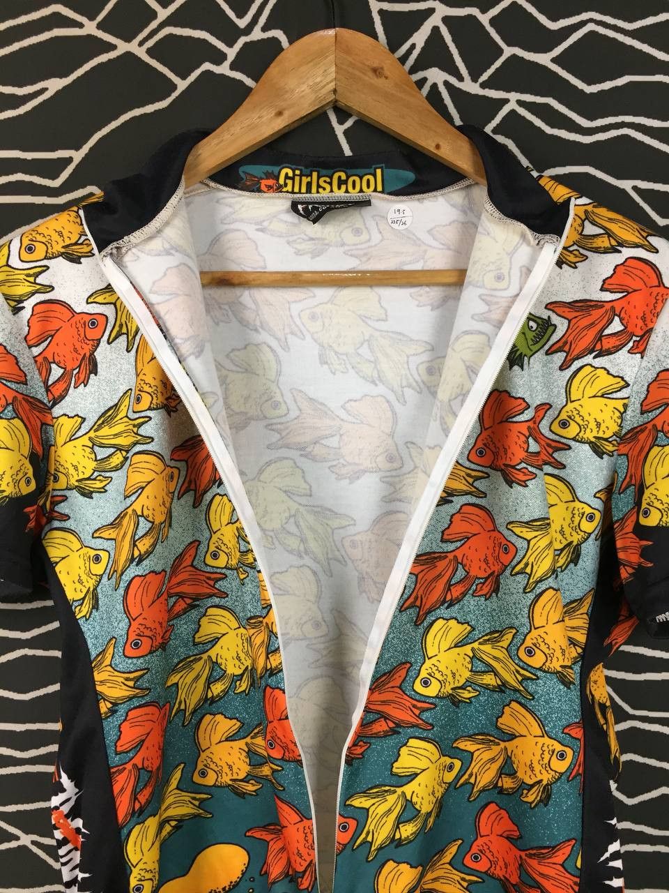 Vintage Primal Wear "GirlsCool" Goldfish Retro Cycling Jersey Size M / US 6-8 / IT 42-44 - 4 Thumbnail