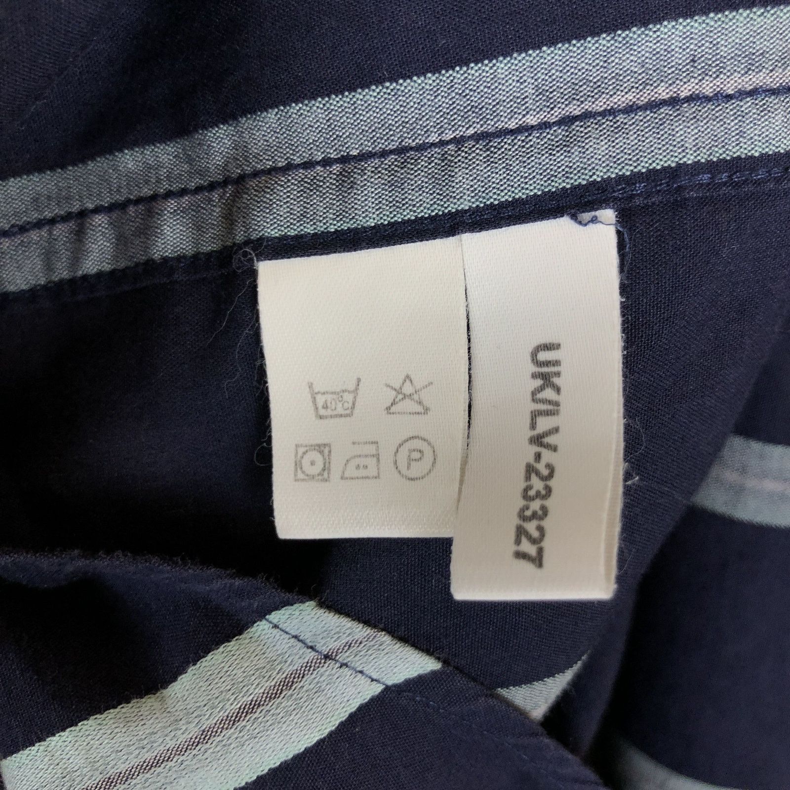 Yves Saint Laurent Vintage Yves Saint Laurent YSL Logo Striped Shirt Size US L / EU 52-54 / 3 - 8 Thumbnail