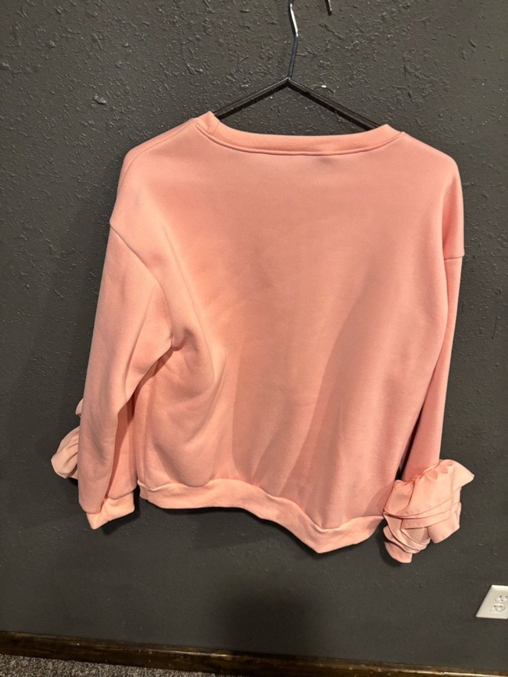 Shein SHEIN Peach Ruffle Sleeve Sweatshirt Size L / US 10 / IT 46 - 5 Thumbnail