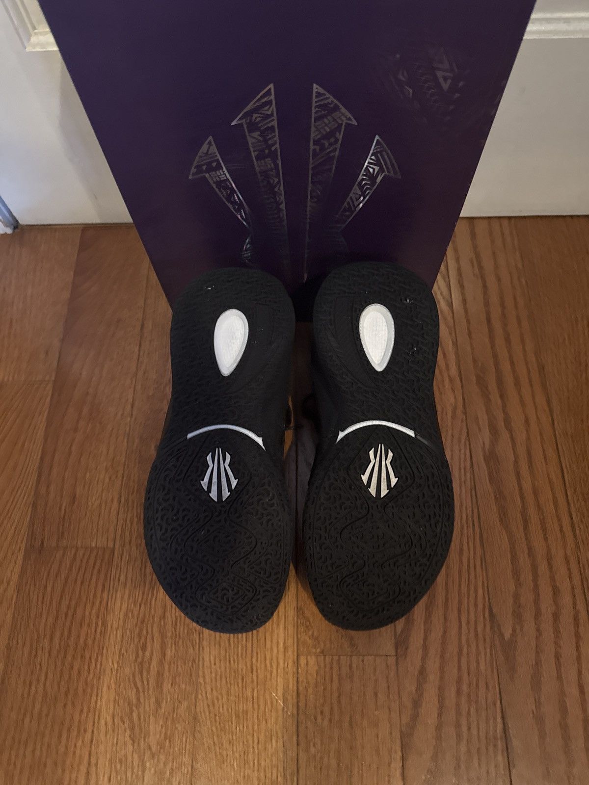 Other Anta Kai 1 Yin Triple Black Size 10.5 Size US 10.5 / EU 43-44 - 2 Thumbnail