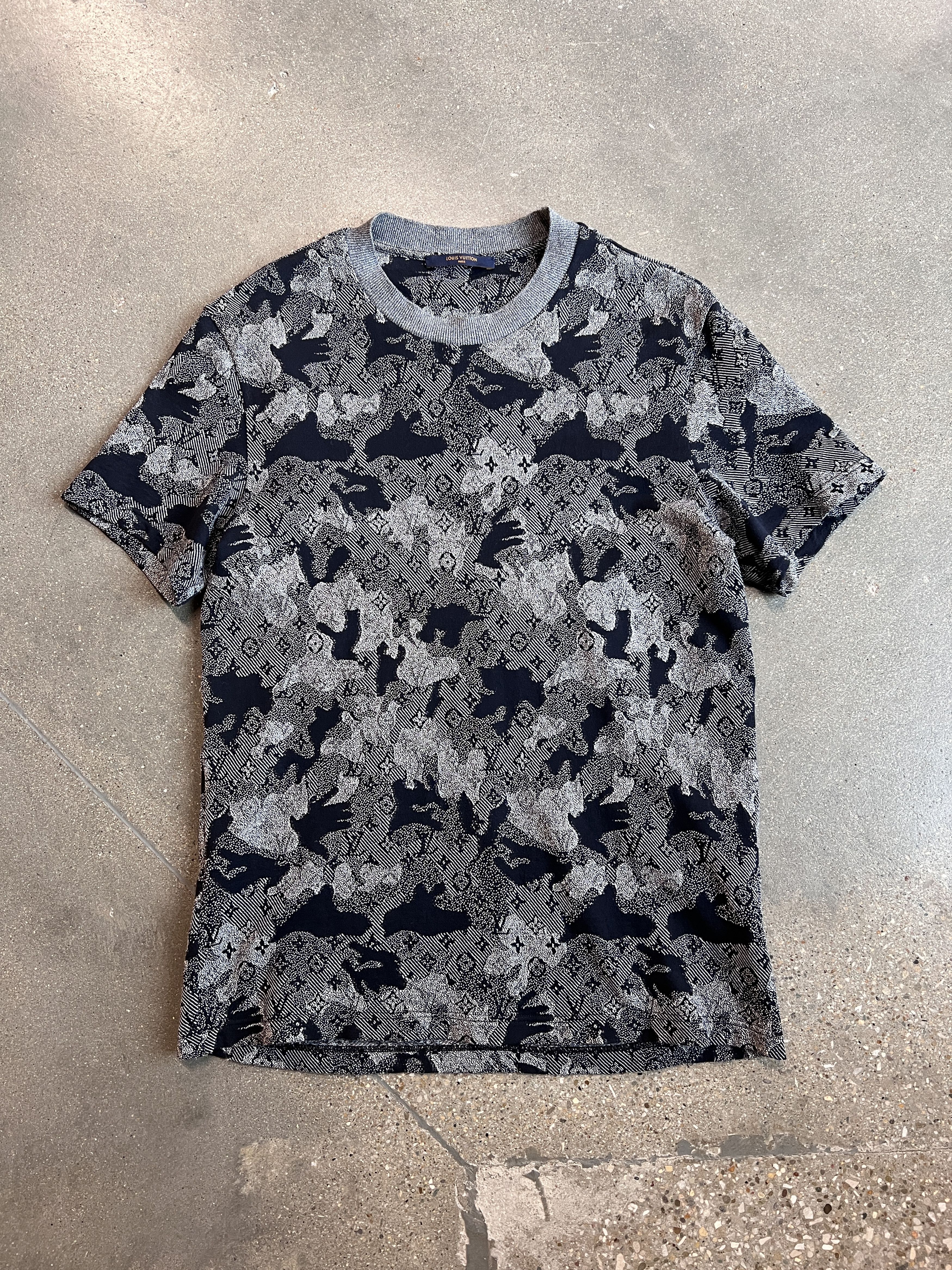 image of Louis Vuitton Camo Jacquard T-Shirt in Grey, Men's (Size XL)