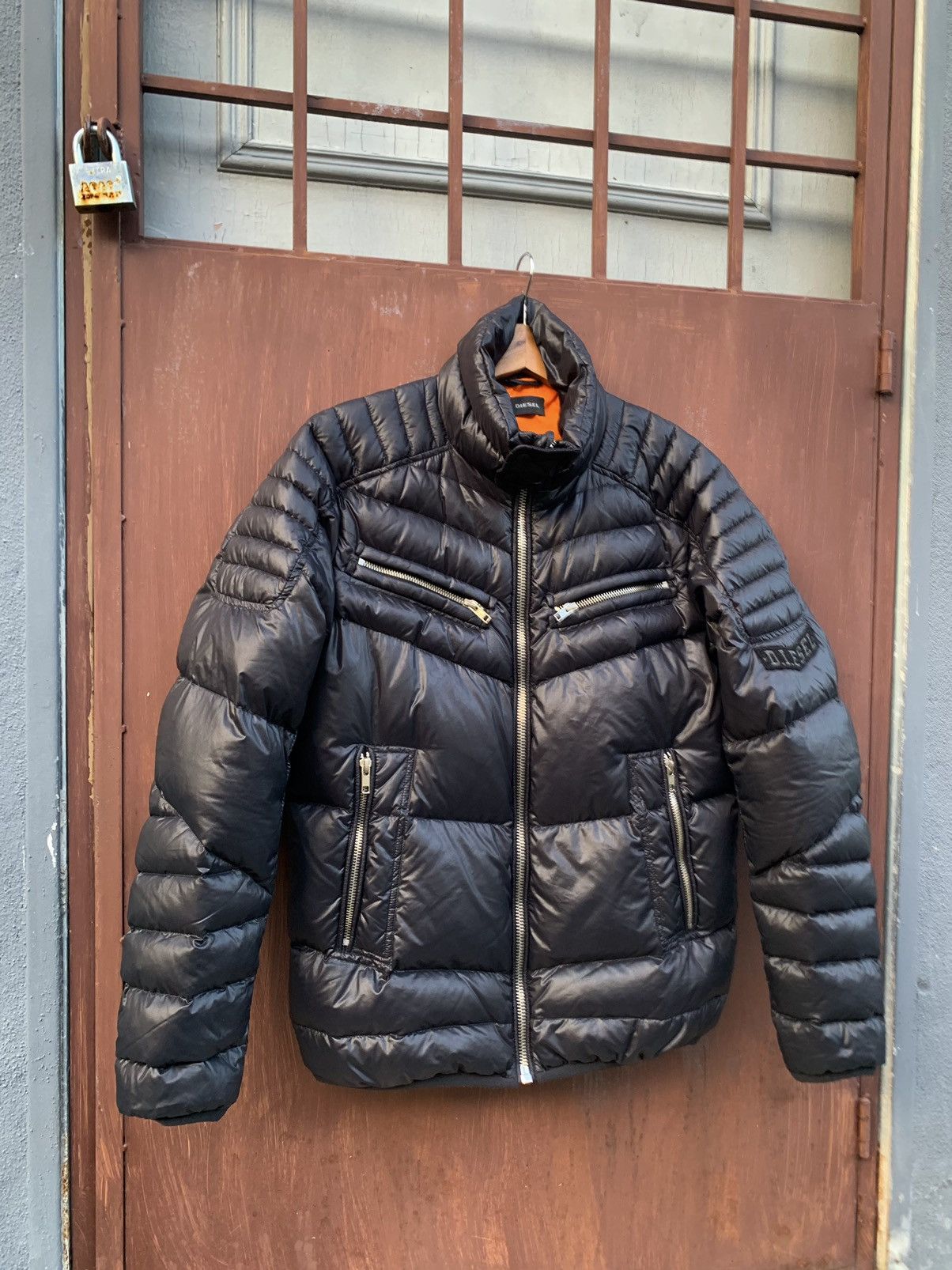 Diesel 🪖Diesel Bubble Puffer All Black Jacket S to M Size US S / EU 44-46 / 1 - 6 Thumbnail