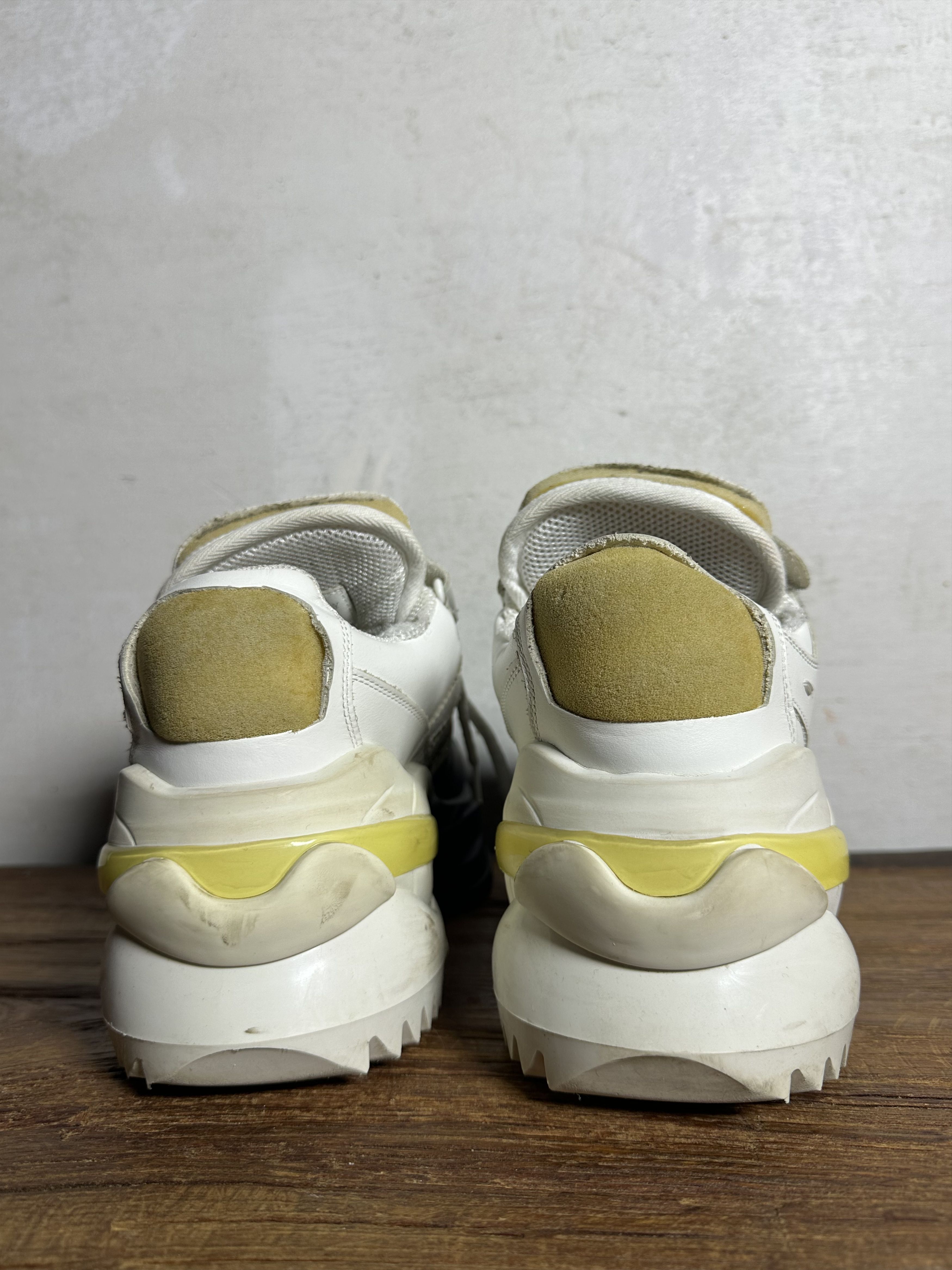 Maison Margiela Maison Margiela Retro Fit Sneakers Size US 5.5 / EU 38 - 6 Thumbnail