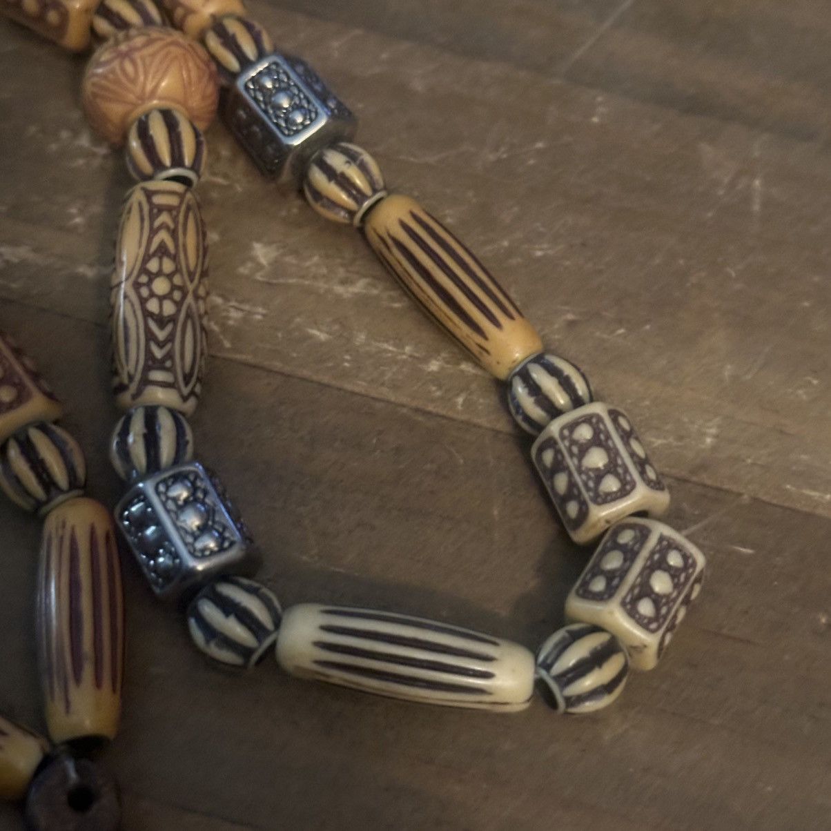 Vintage Vintage Tibetan bead lizard pendant necklace Size ONE SIZE - 4 Thumbnail