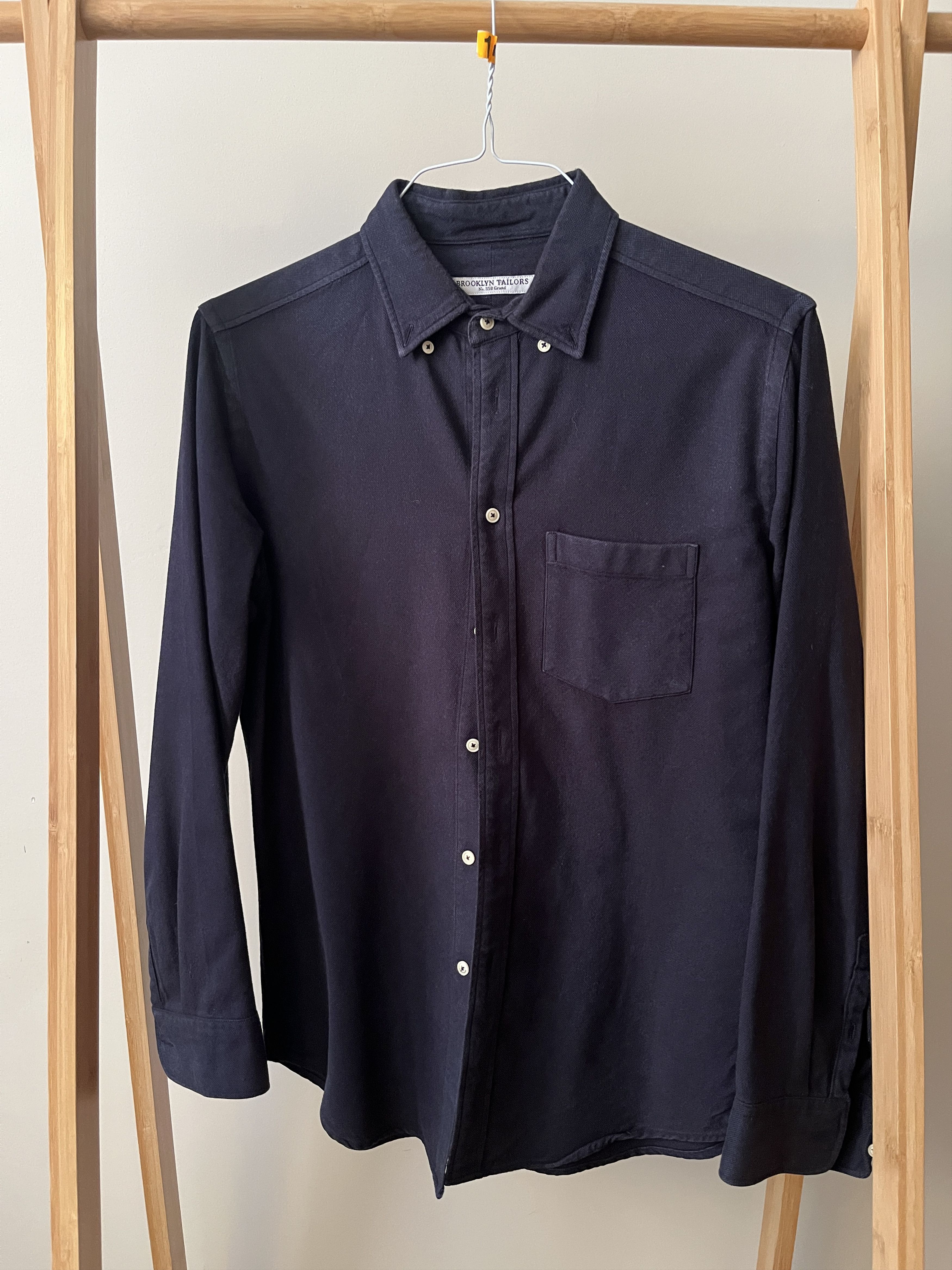 Brooklyn Tailors Brooklyn Tailors navy button-down shirt, 2 Size US S / EU 44-46 / 1 - 2 Thumbnail